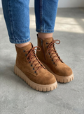 Norveta Women's Boots Camel Suede