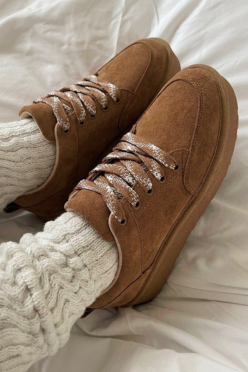 Ruvo Tan Suede Women's Sneakers