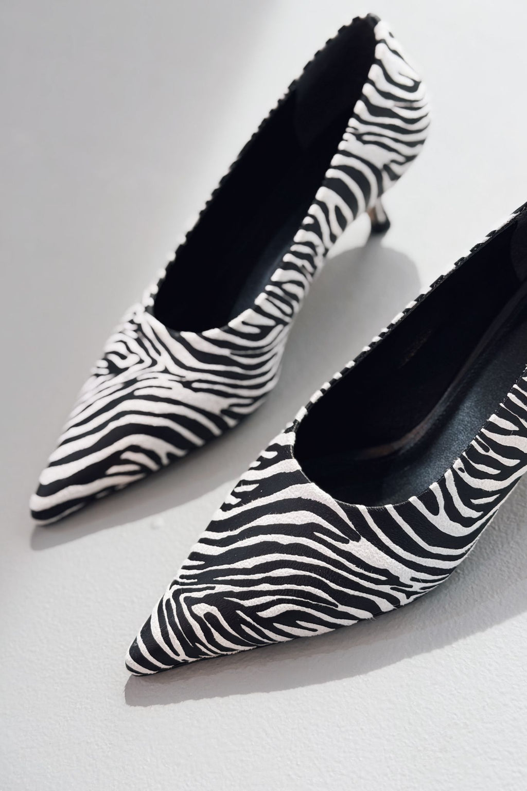 Molven White Faux Leather Women's Stilettos
