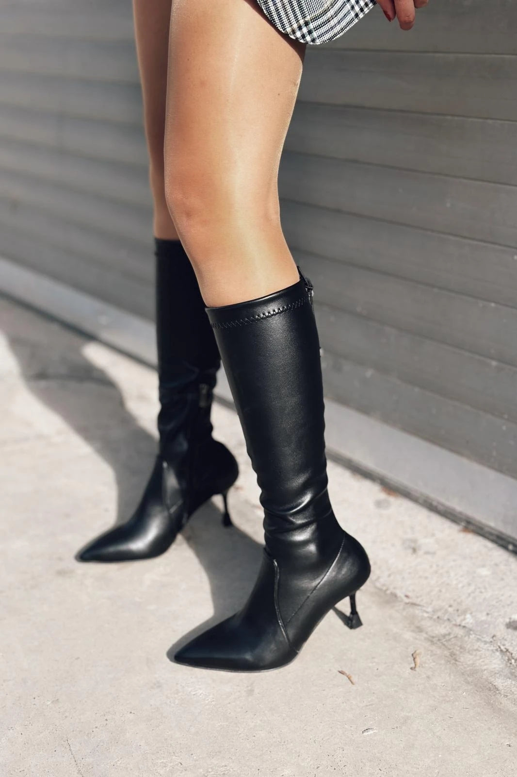 Lonteras Black Faux Leather Stretch Women's Pumps Boots