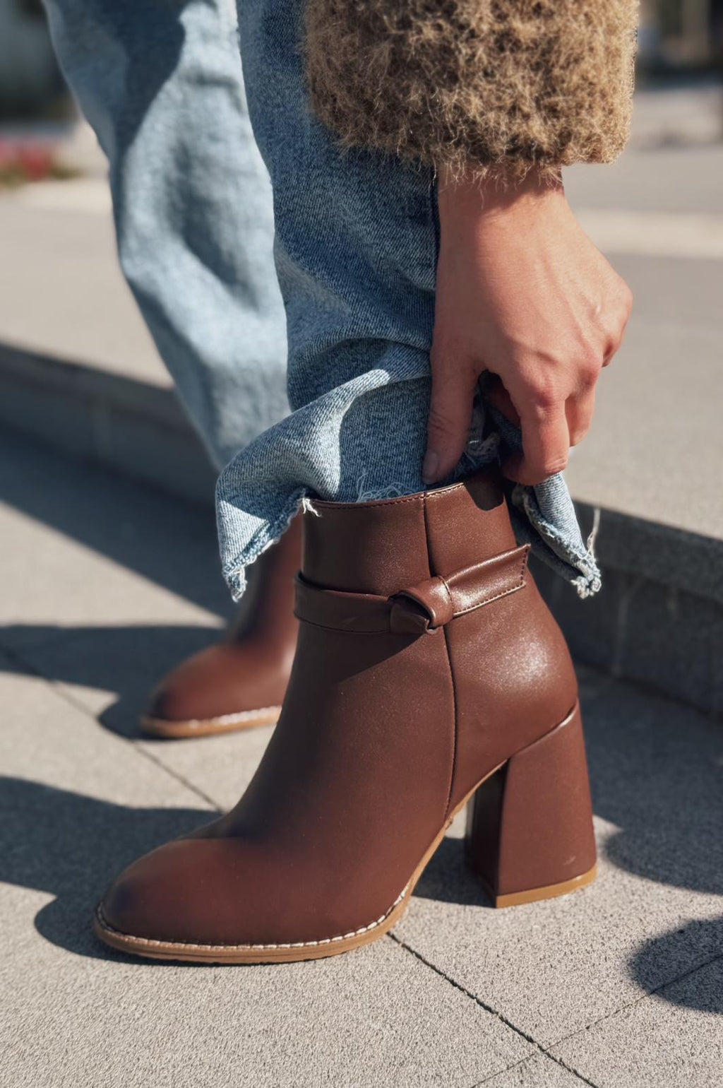 Oxsend Dark Brown Faux Leather Bow Detail Pumps Boots