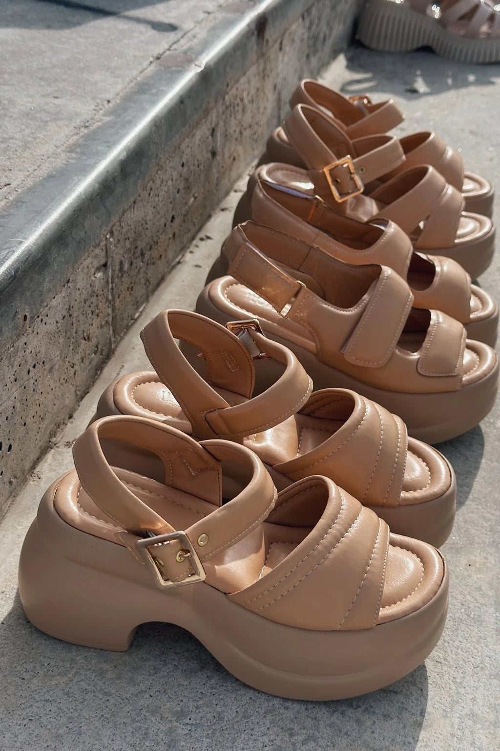 Mogres Nude Faux Leather Velcro Platform Women's Sandals