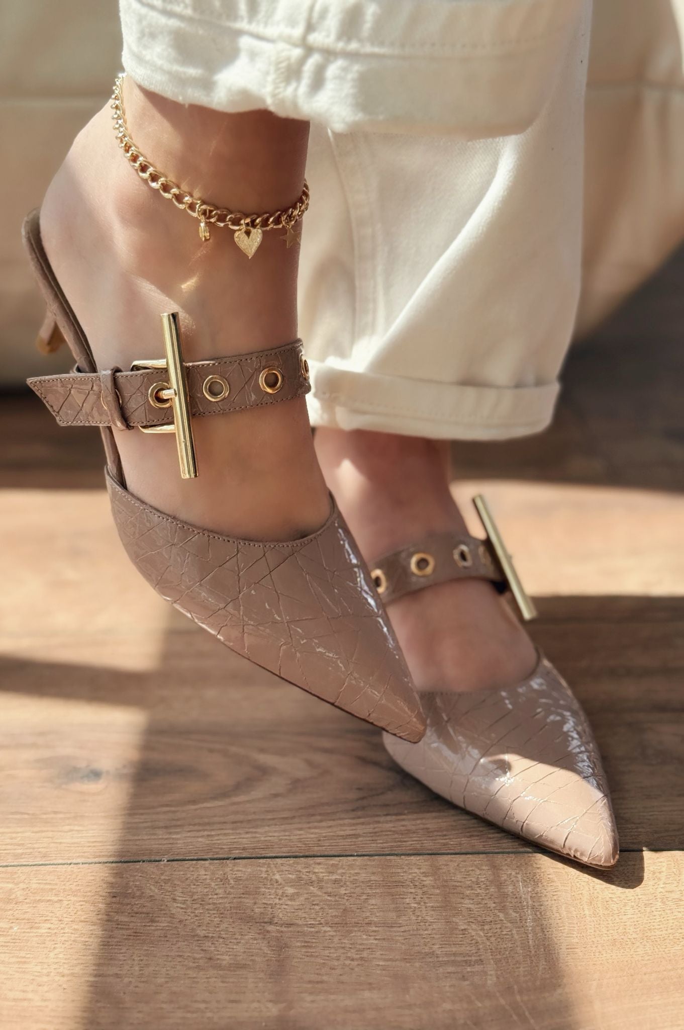 Karonsa Nude Faux Leather Women's Pumps