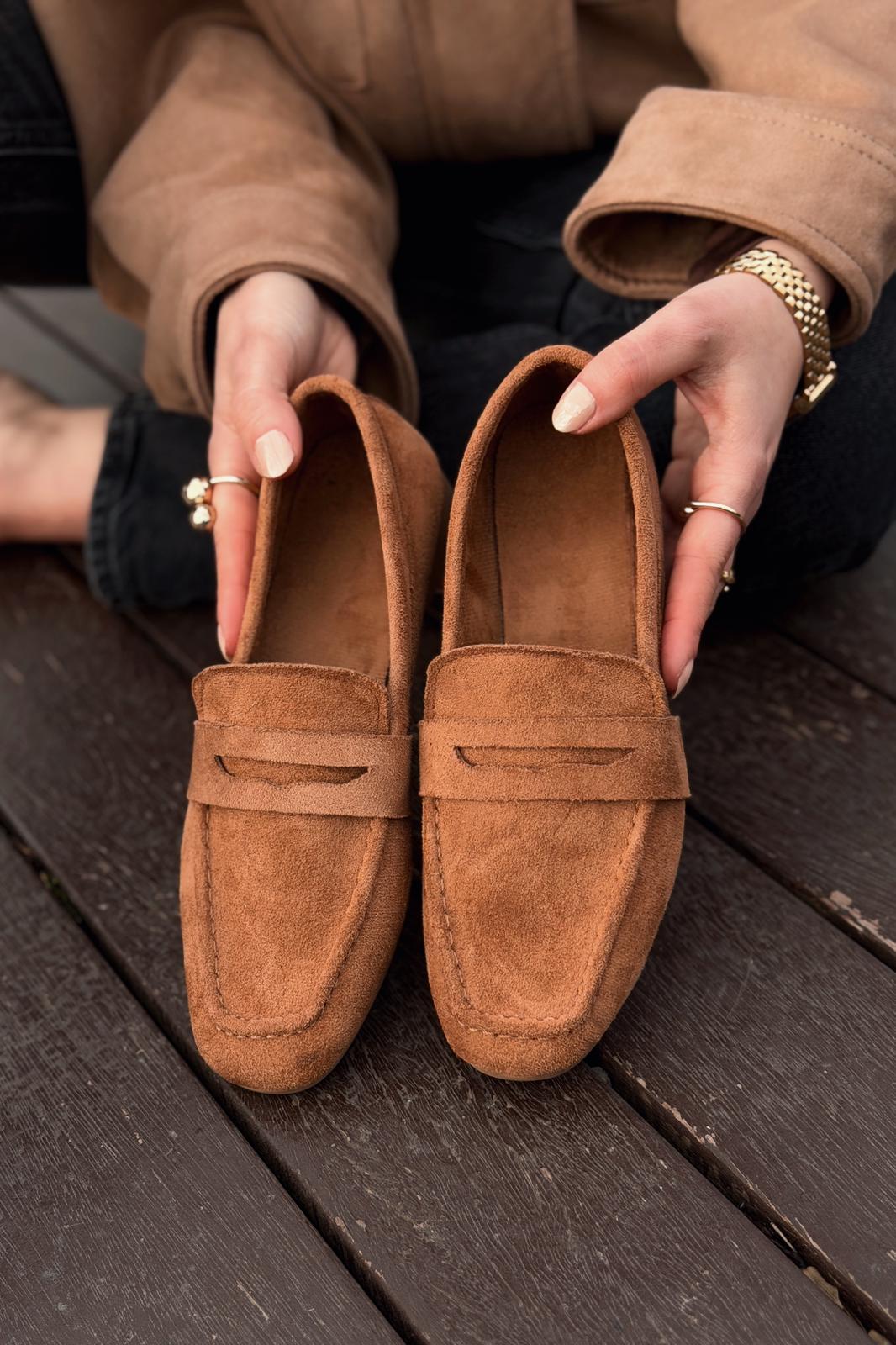 Orvino Women's Loafer Tan Suede