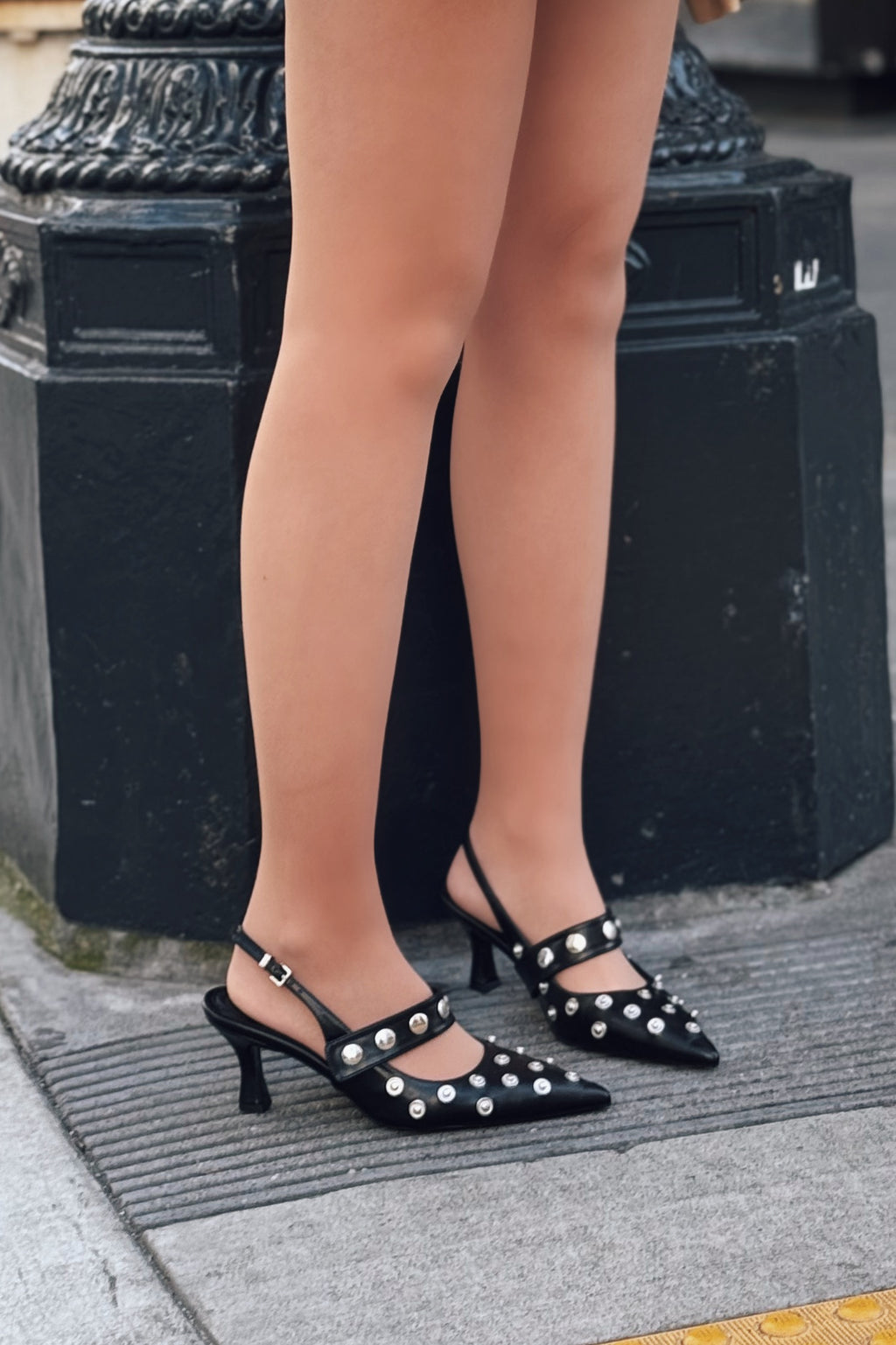Selorin Black Faux Leather Studded Stiletto