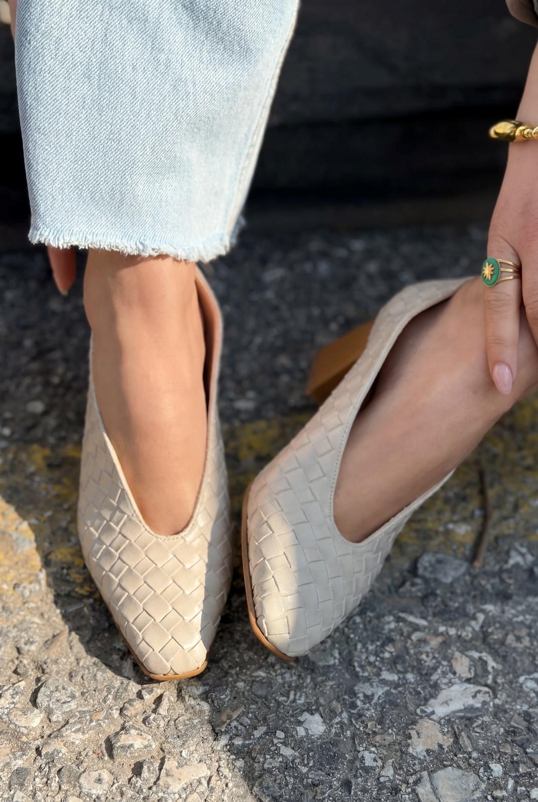 Torben Beige Faux Leather Woven Women's Pumps