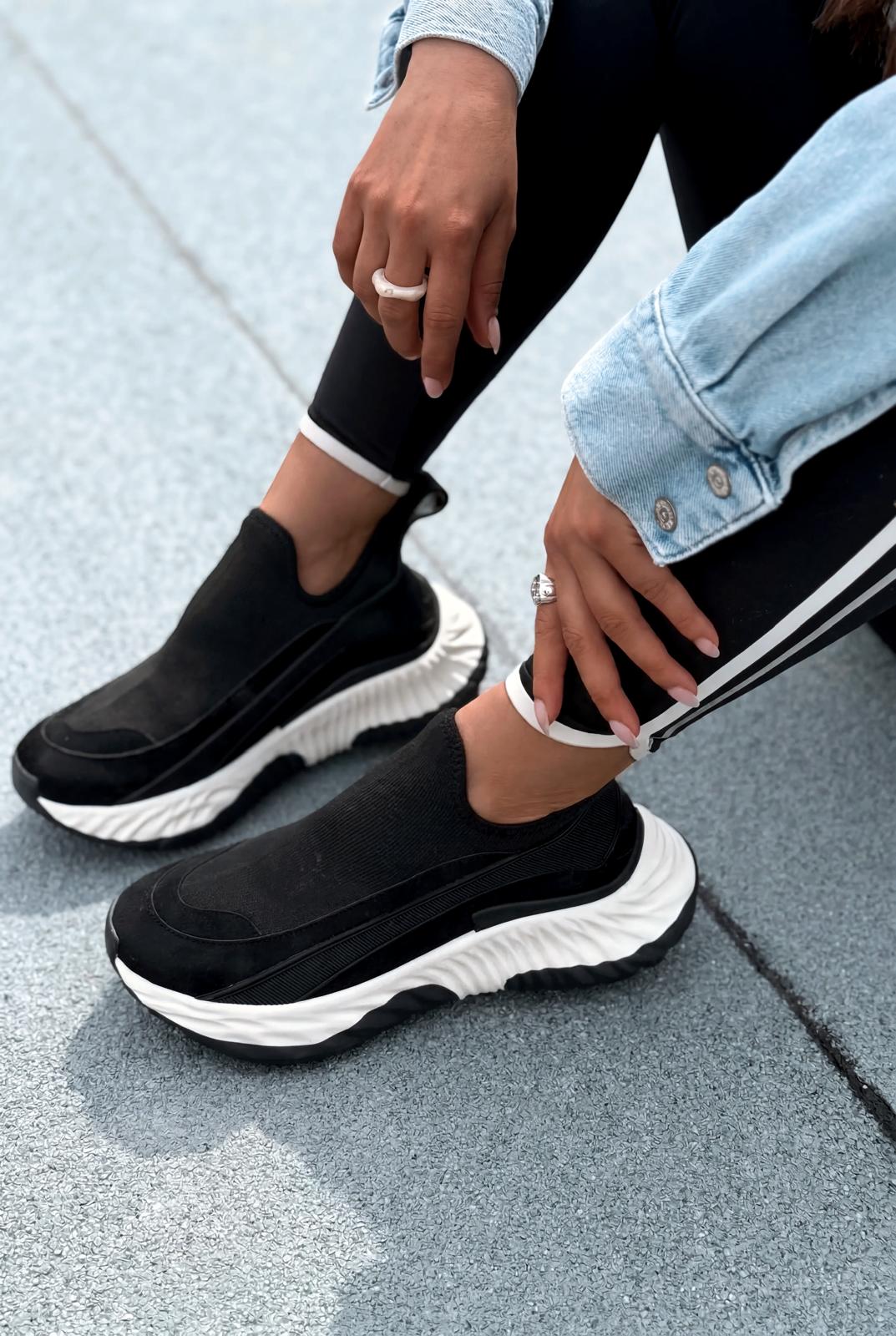 Leris Black Women's Sneakers