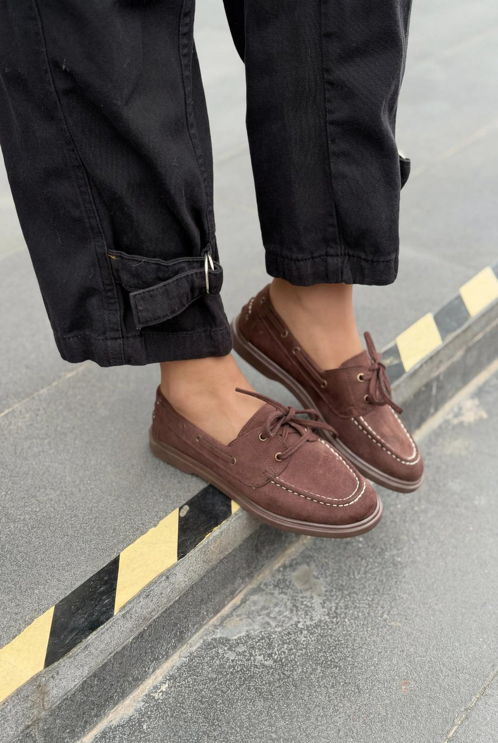 Morin Dark Brown Suede Women's Oxford Shoes