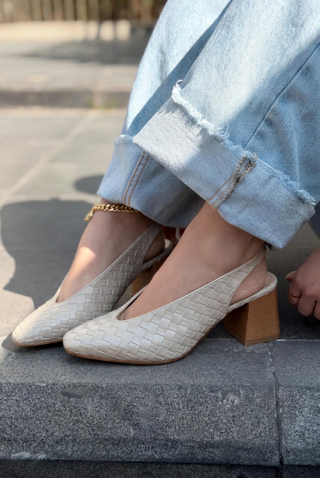 Meladina Beige Woven Pattern Faux Leather Women's Pumps