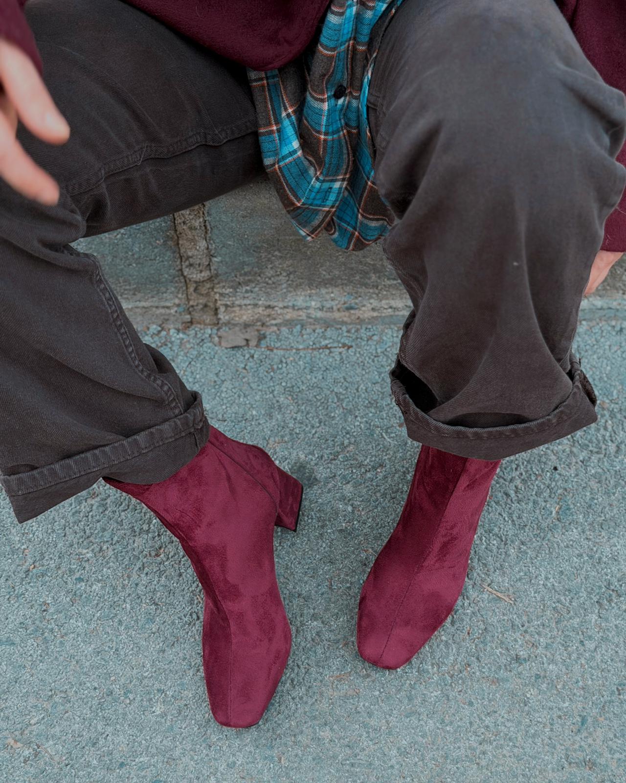 Jornel Women's Pumps Stretch Boots Burgundy Suede