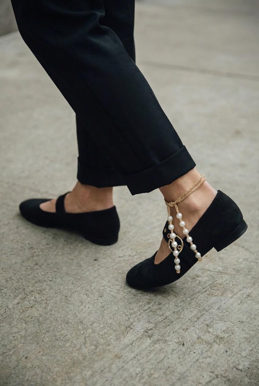 Dexor Black Suede Women's Flats