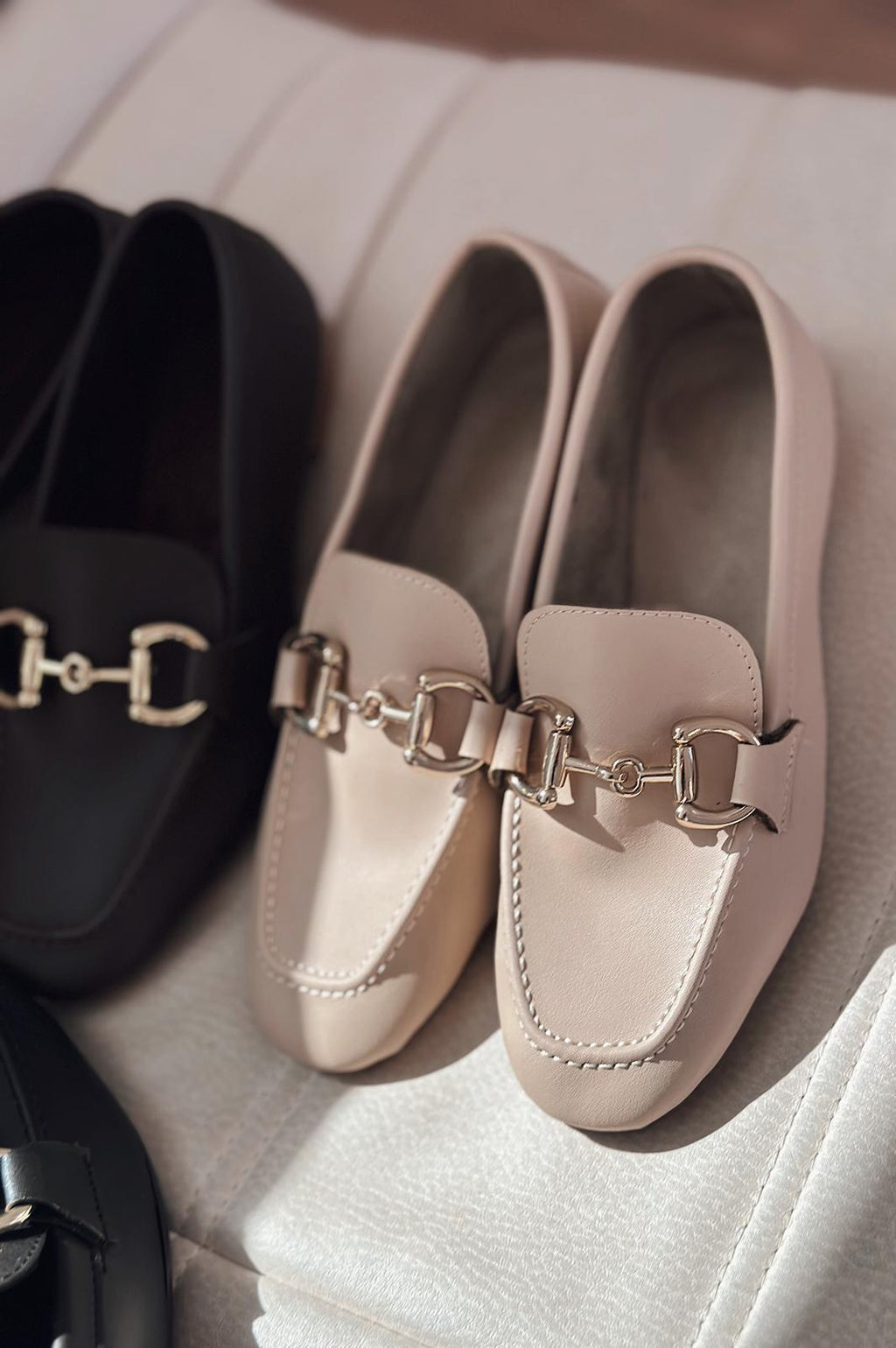 Lofin Nude Faux Leather Buckle Detail Women's Loafers