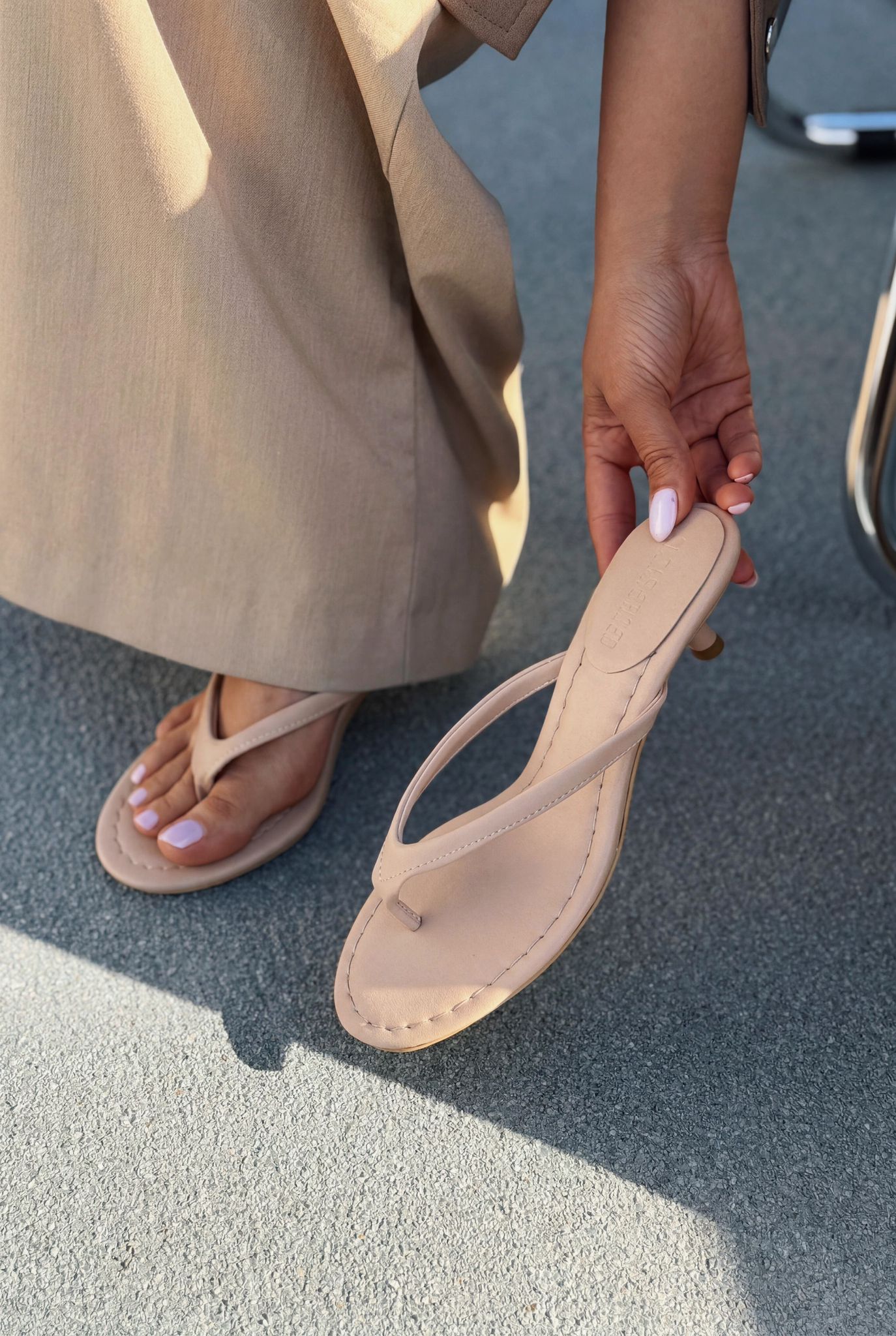 Arlene Nude Faux Leather Women's Toe Ring Pumps
