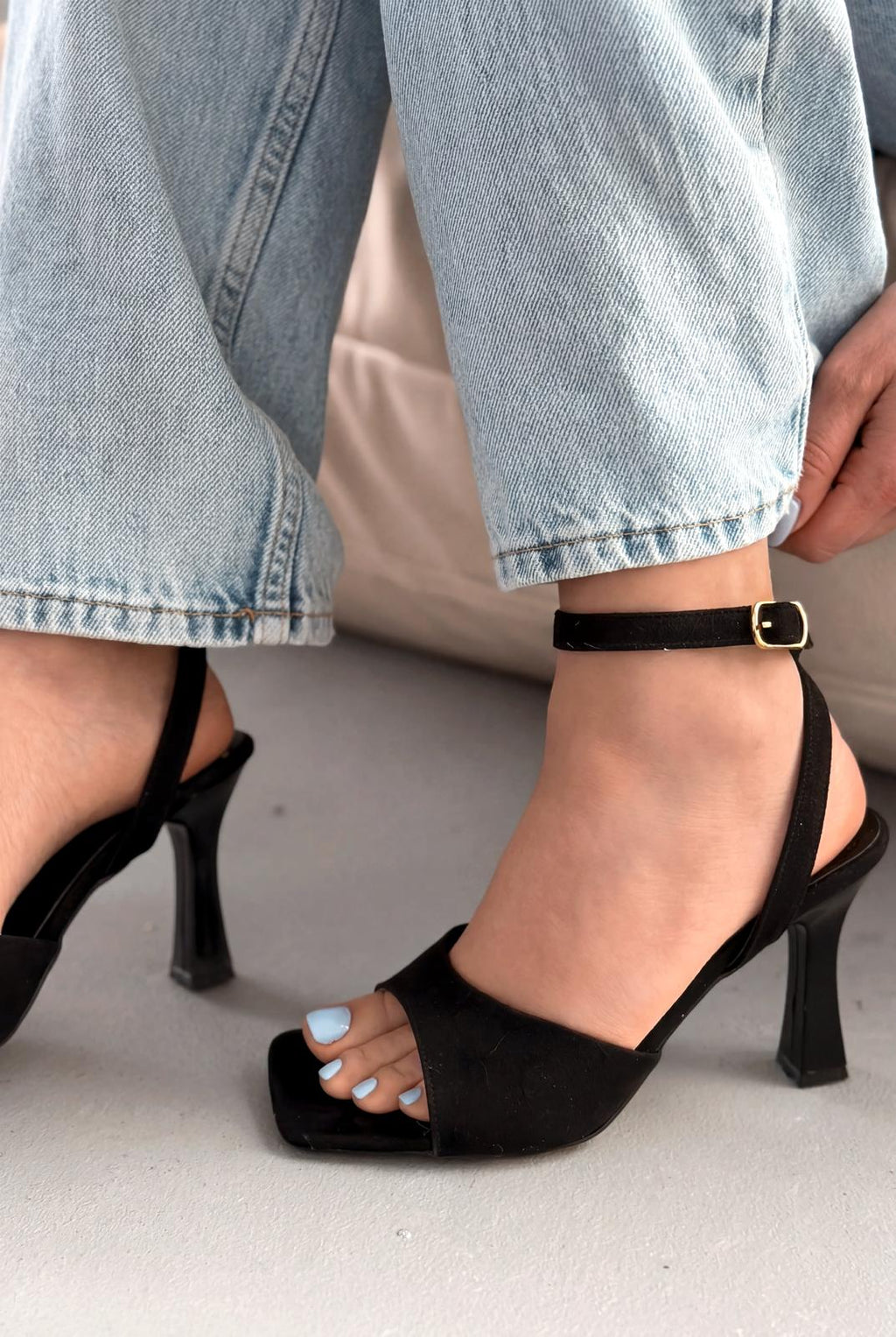 Velniel Black Suede Women's Pumps Sandals
