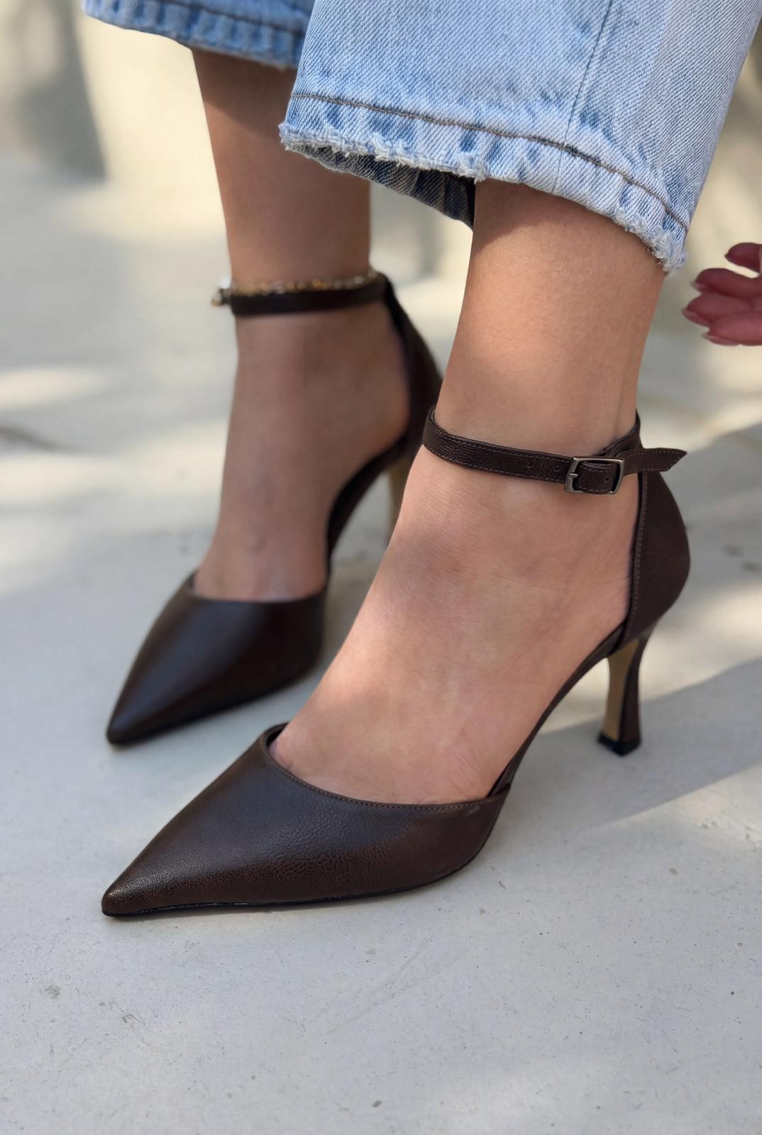 Selaris Light Brown Faux Leather Women's Stilettos