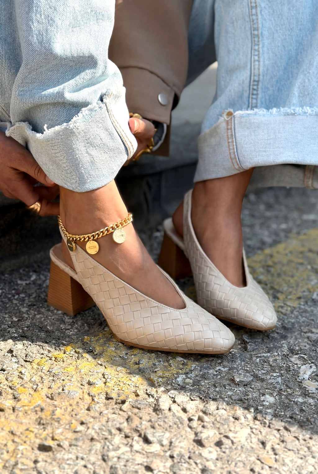 Meladina Beige Woven Pattern Faux Leather Women's Pumps