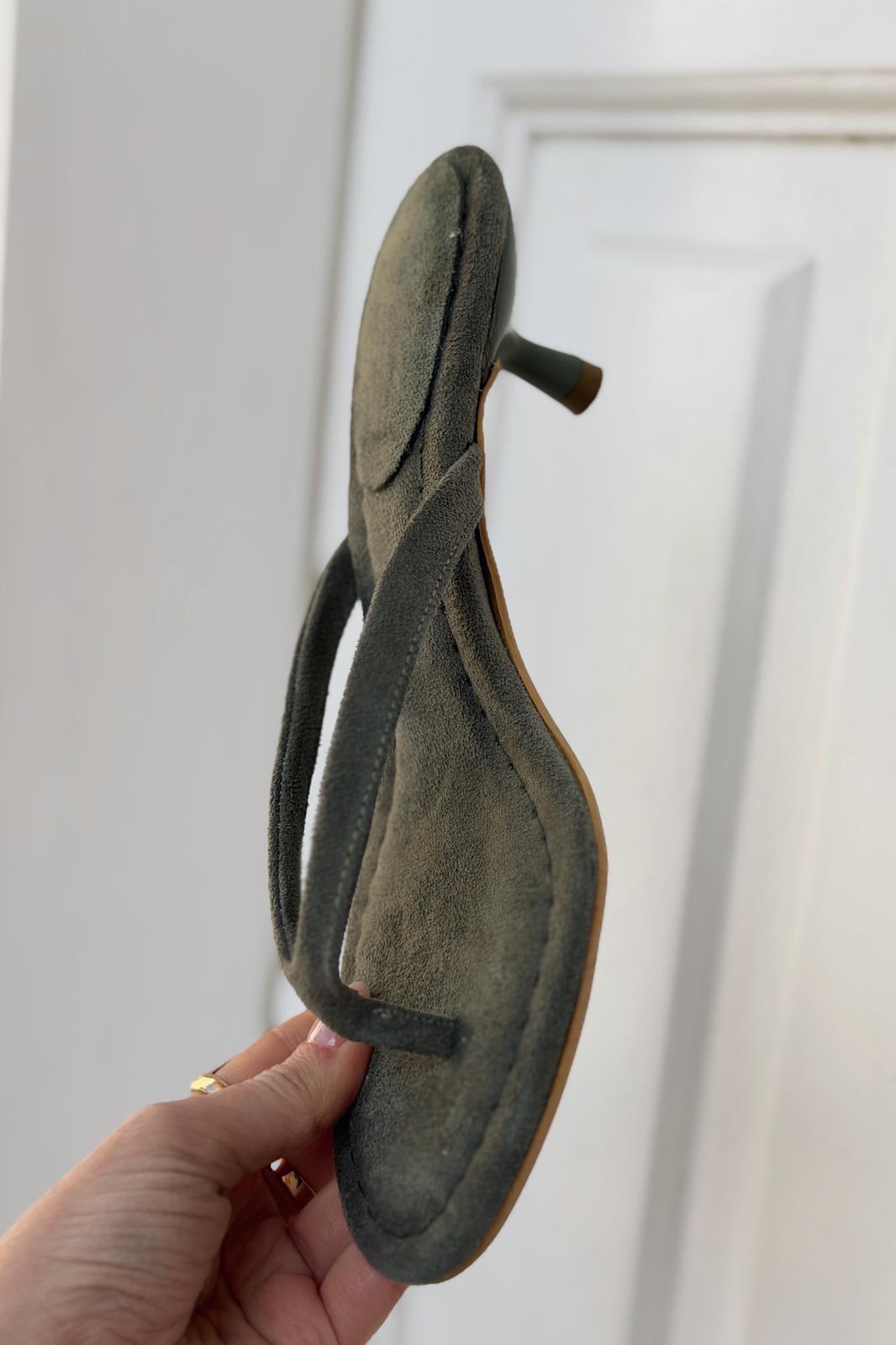 Arlene Khaki Suede Pumps