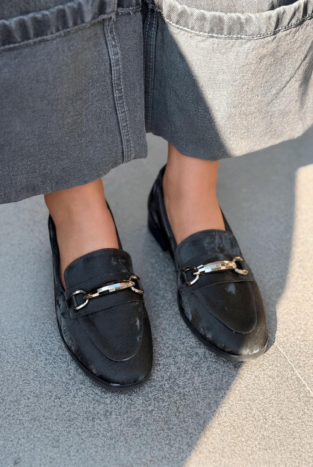 Ardena Black Satin Women's Loafers