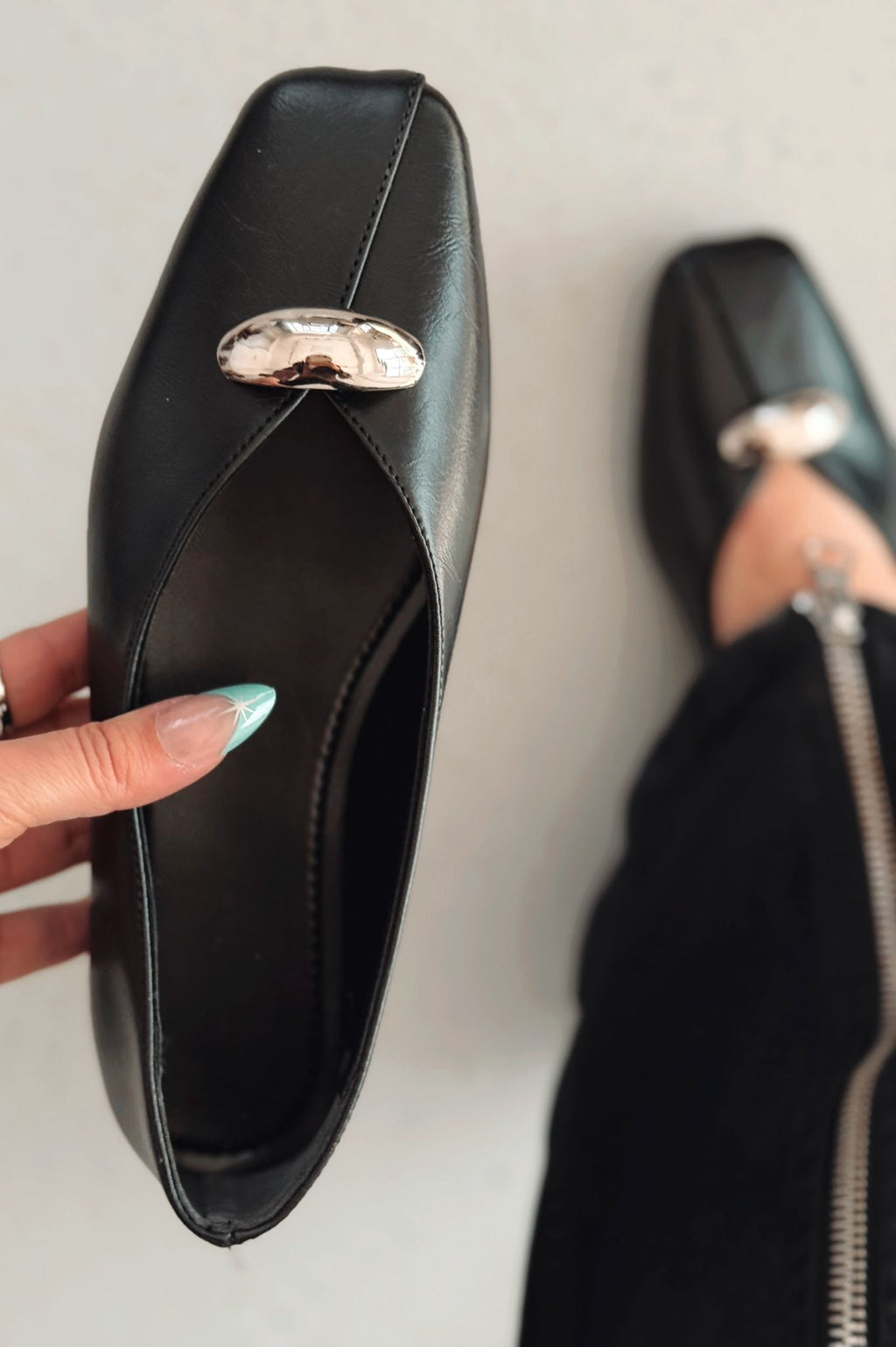 Tormel Black Faux Leather Women's Flats