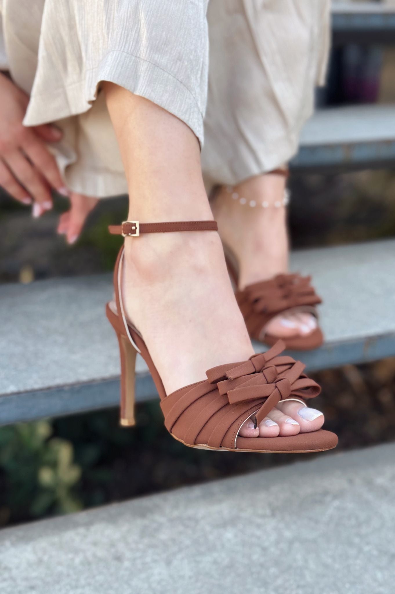 Yanoxse Brown Satin Bow Detail Women's Pumps