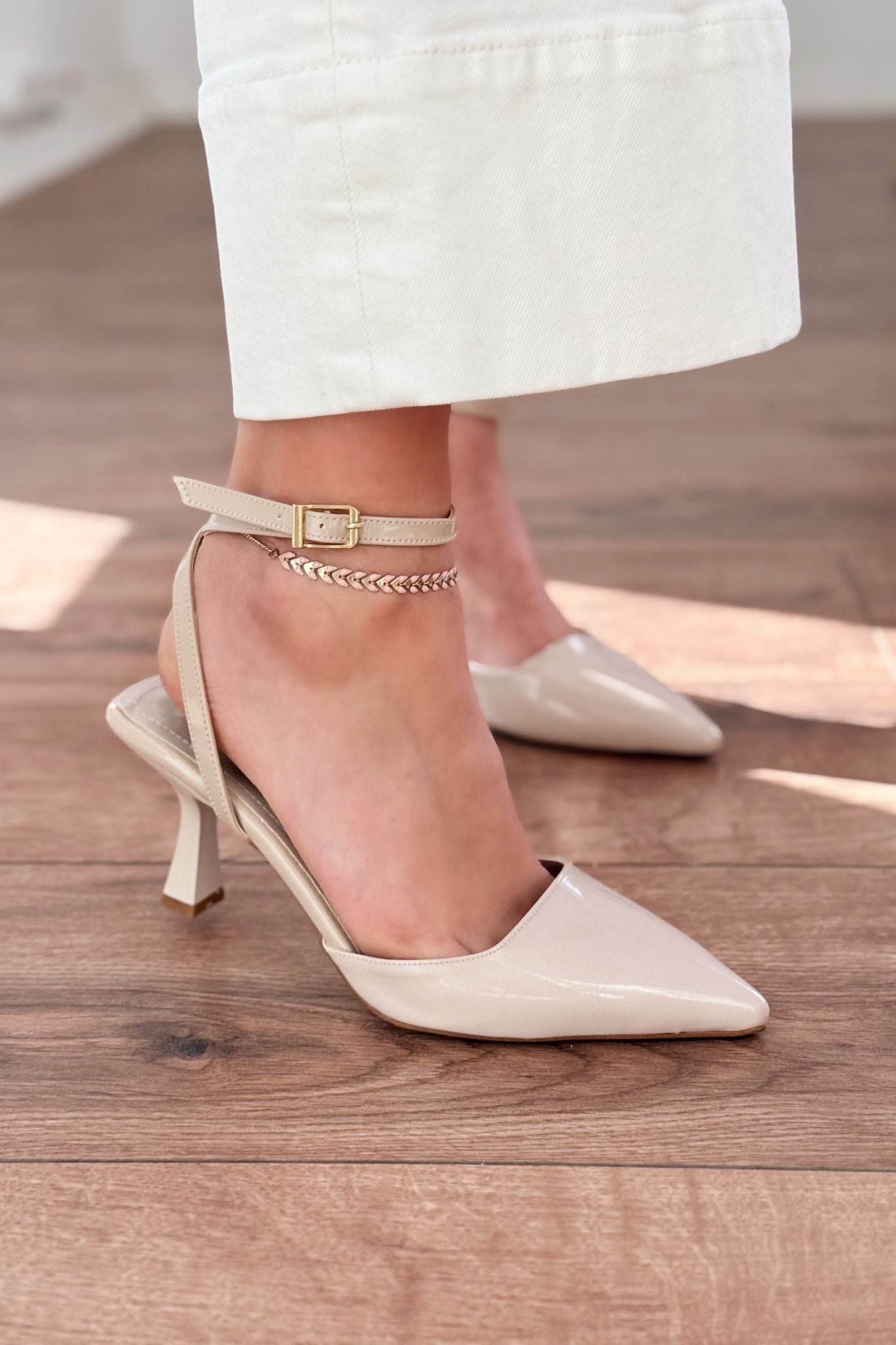 Rivara Beige Patent Faux Leather Women's Pumps