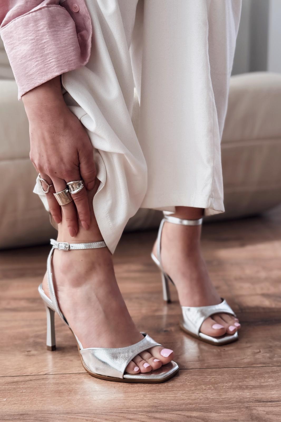Elvona Silver Faux Leather Women's Pumps