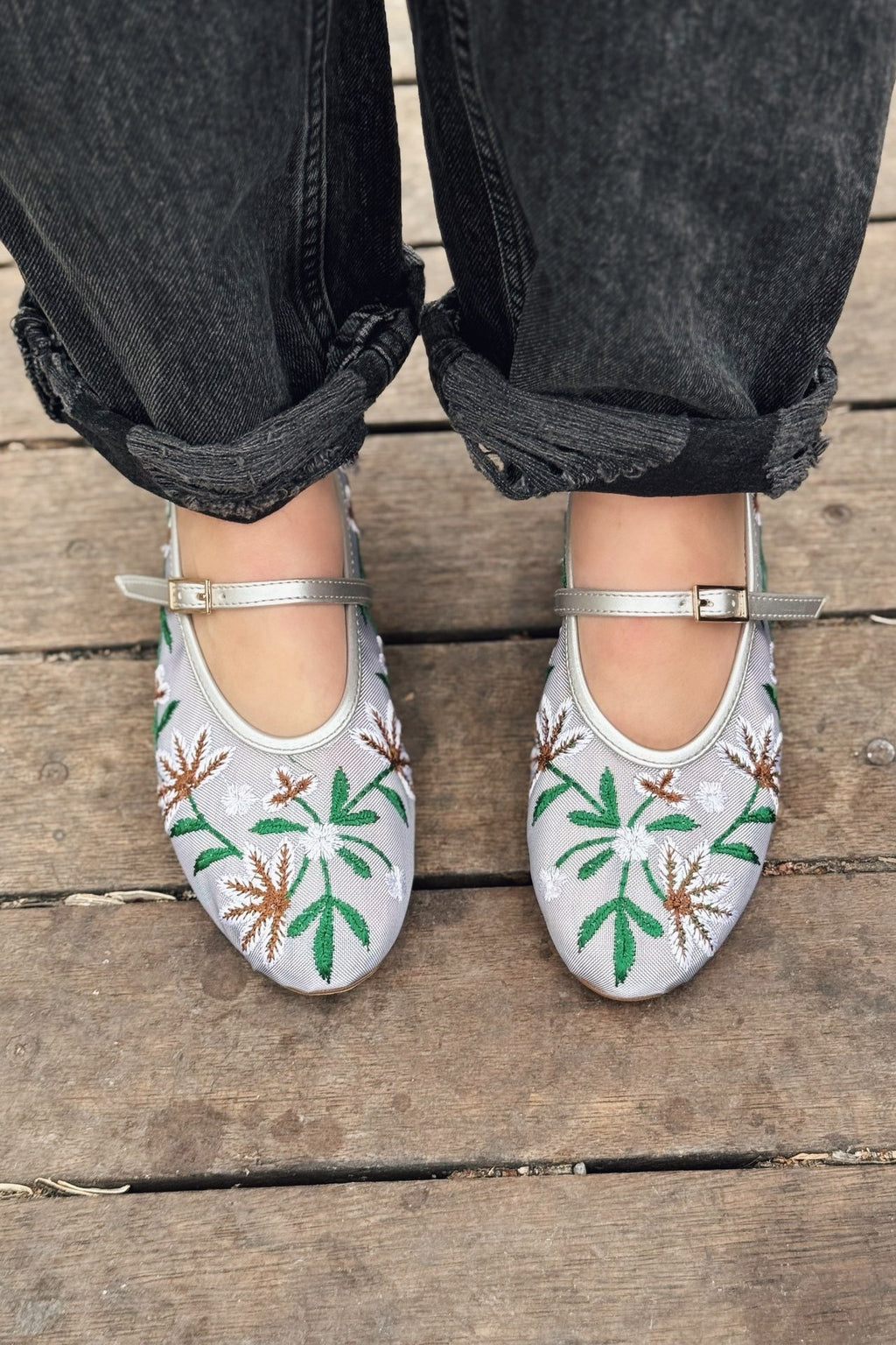 Krysol Grey Embroidered Mesh Women's Flats
