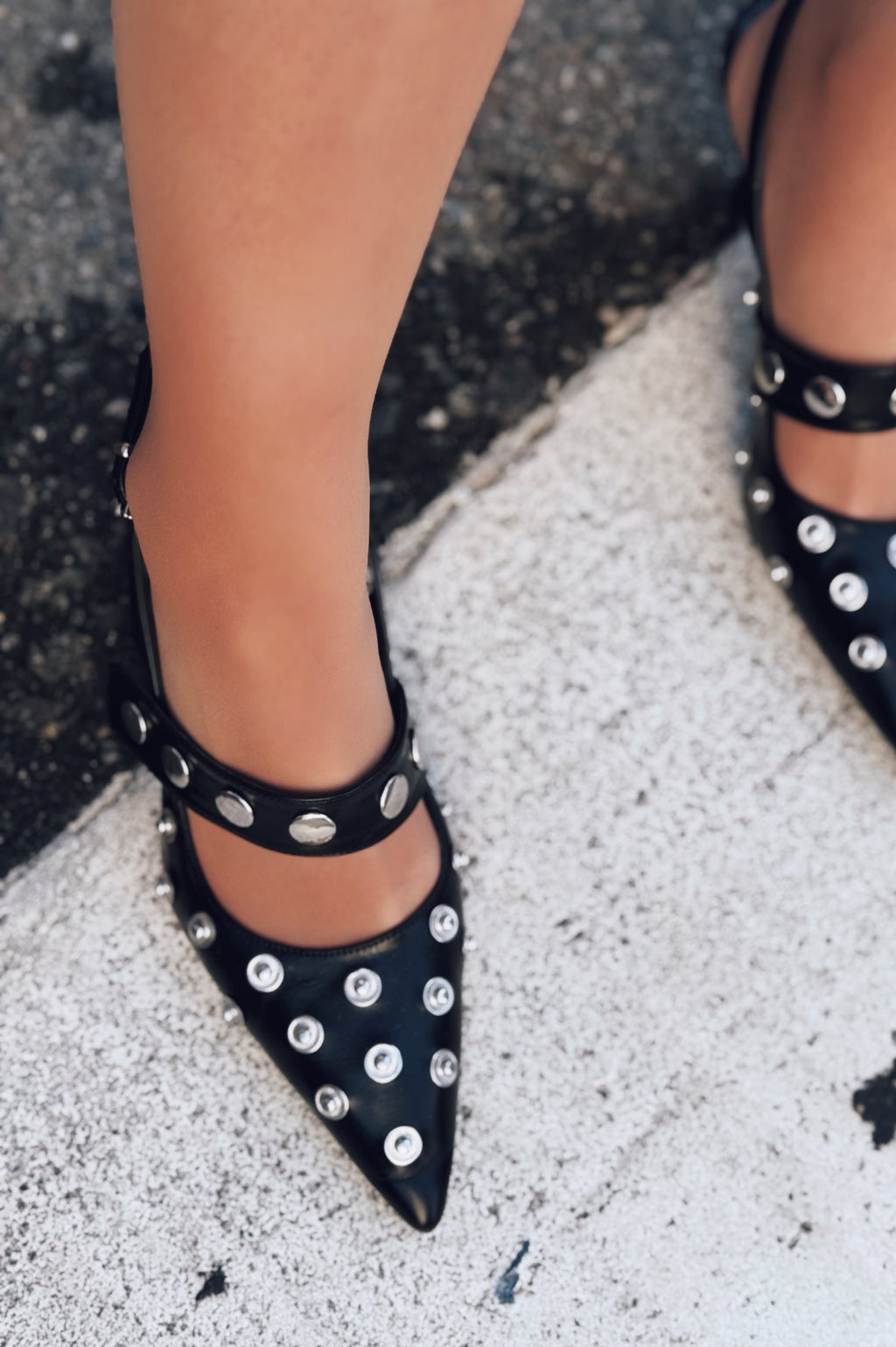 Selorin Black Faux Leather Studded Stiletto