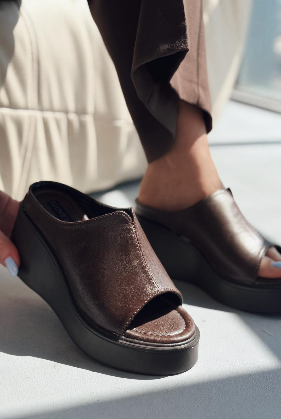 Torvyn Light Brown Faux Leather Women's Wedge Pumps