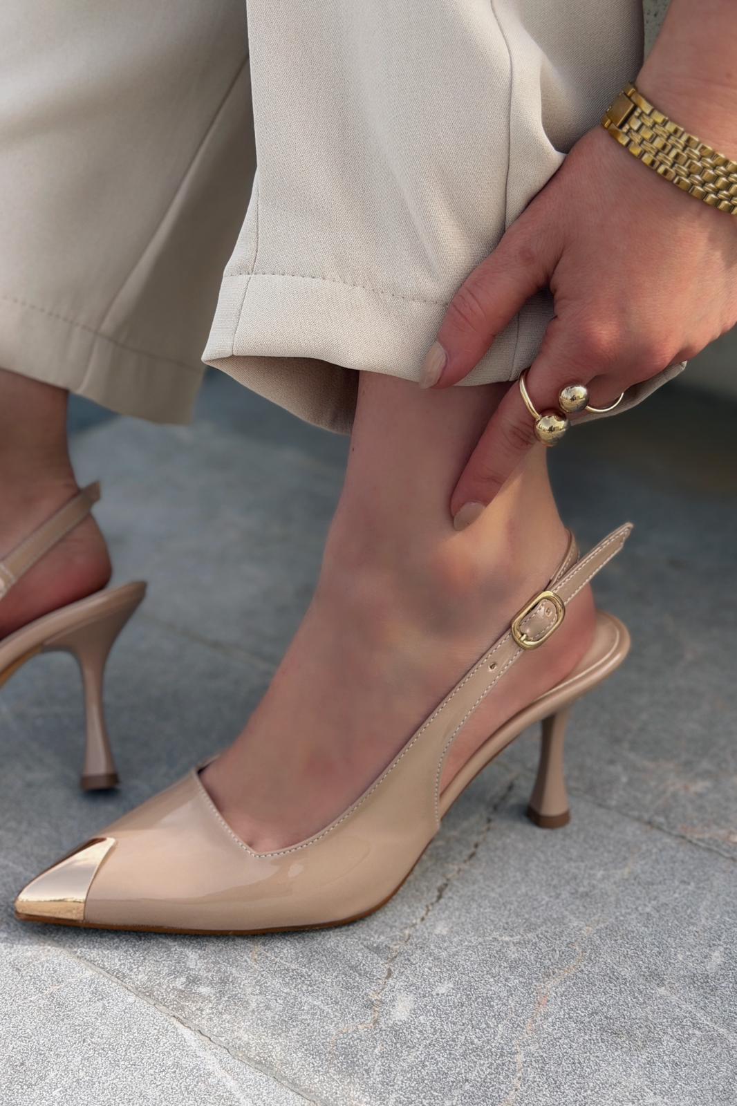 Caligo Nude Patent Faux Leather Women's Stilettos