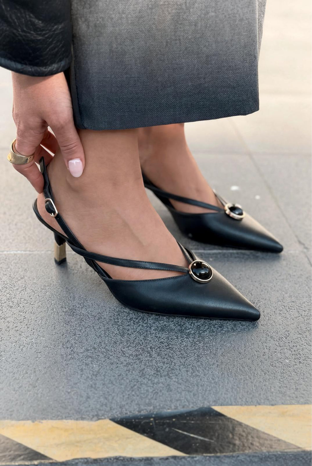 Lorisse Black Faux Leather Women's Stilettos