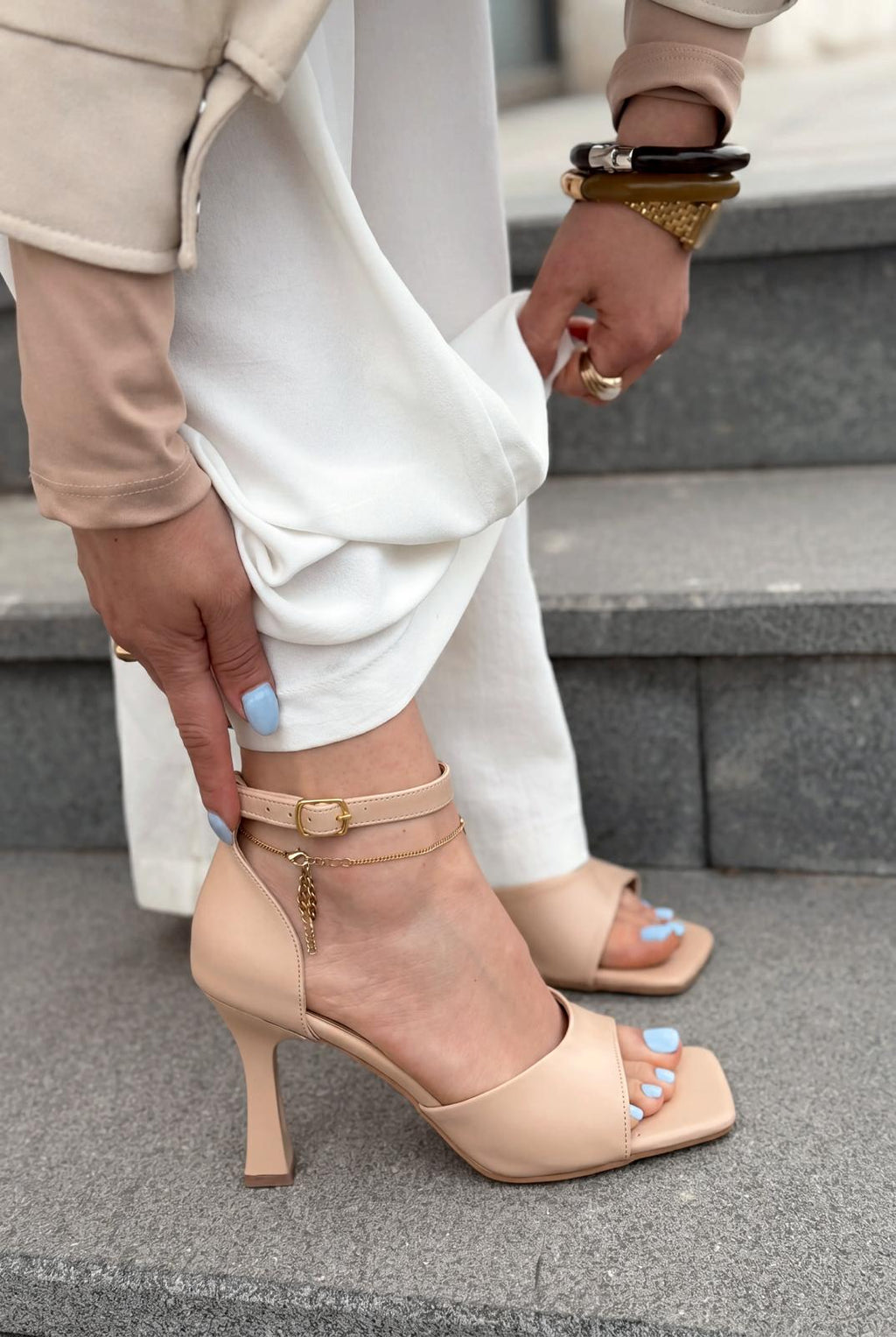 Arnel Nude Faux Leather Women's Pumps Sandals