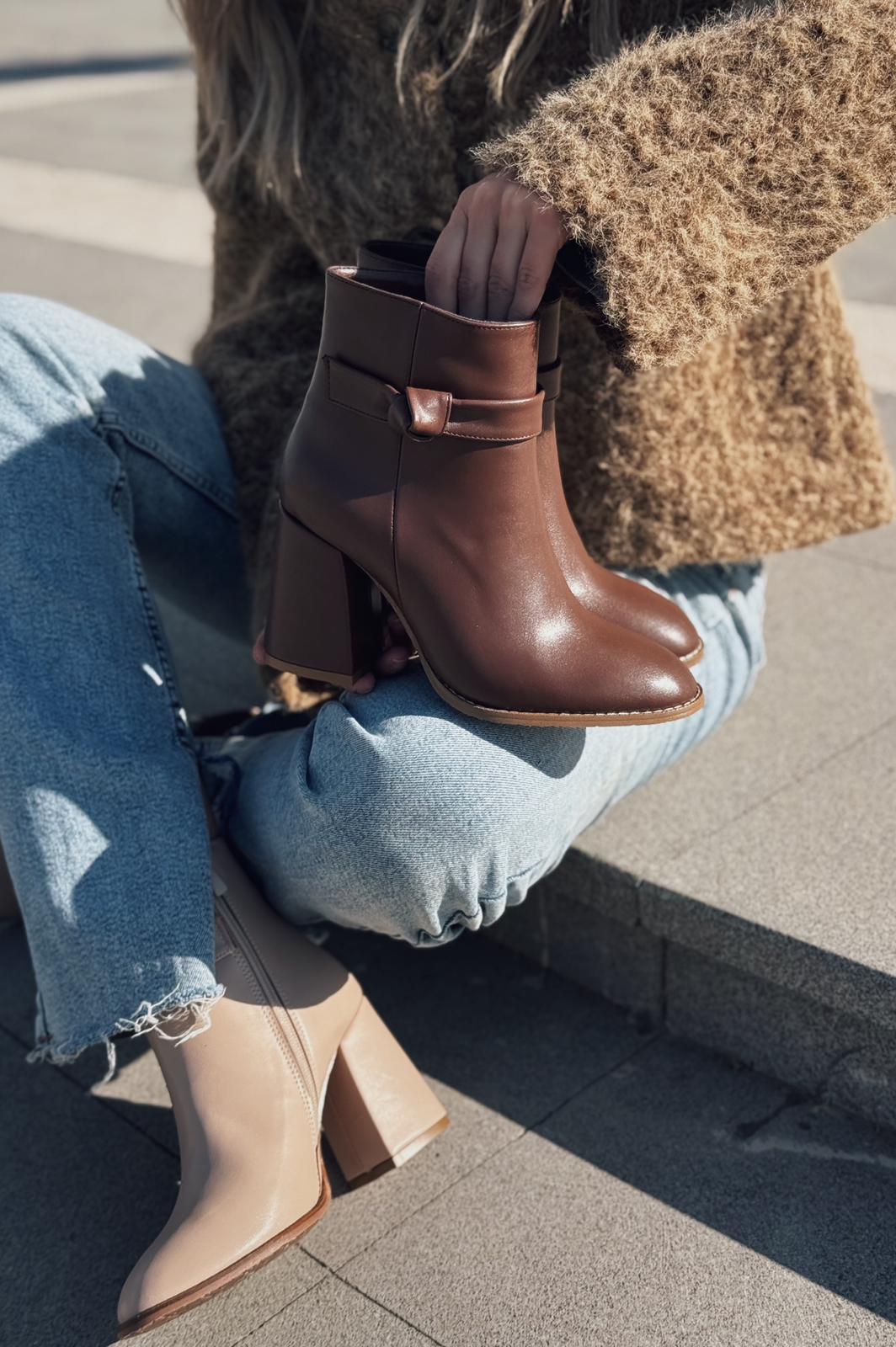 Oxsend Dark Brown Faux Leather Bow Detail Pumps Boots