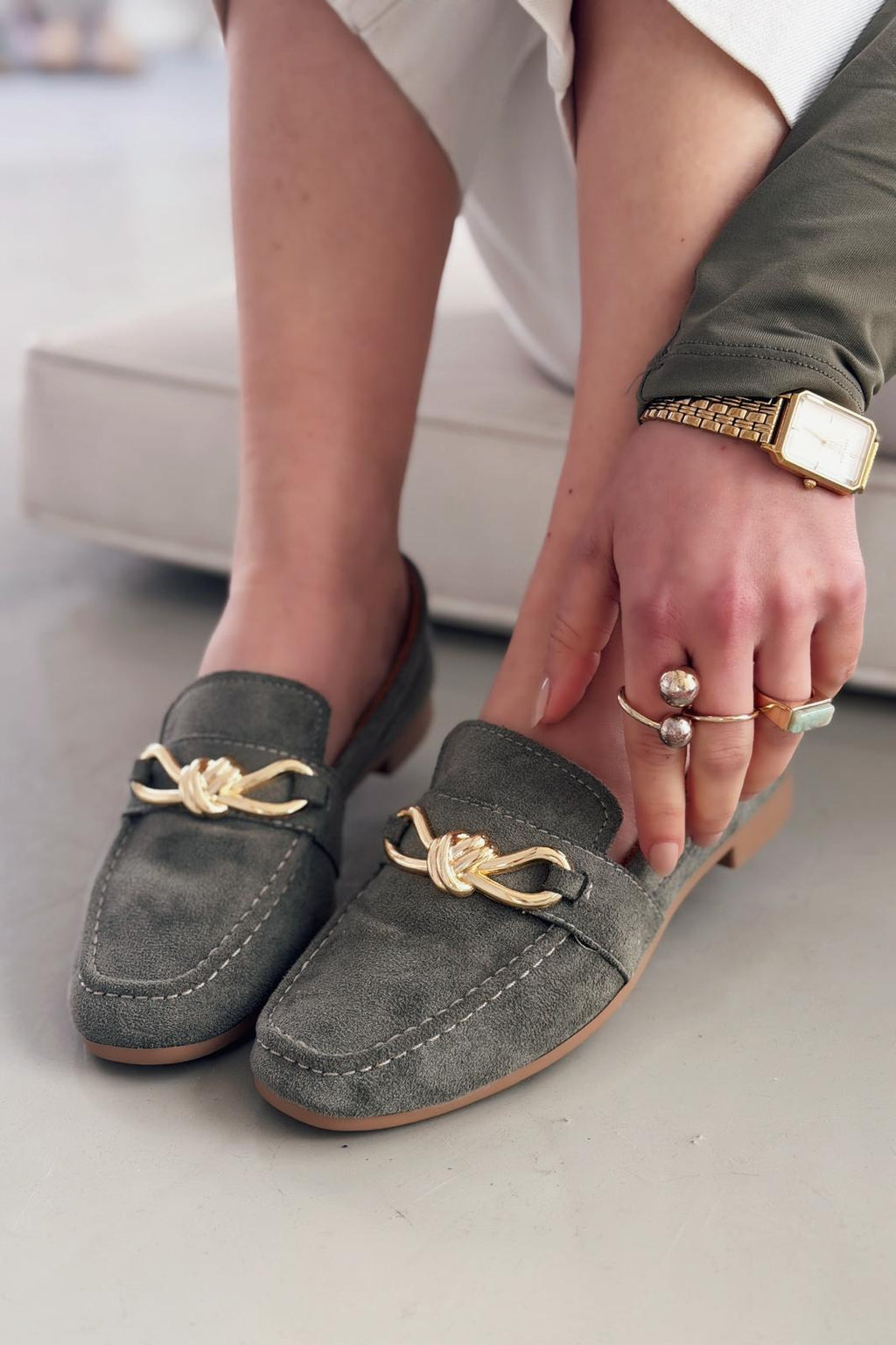 Avelis Khaki Suede Bow Detail Women's Loafers