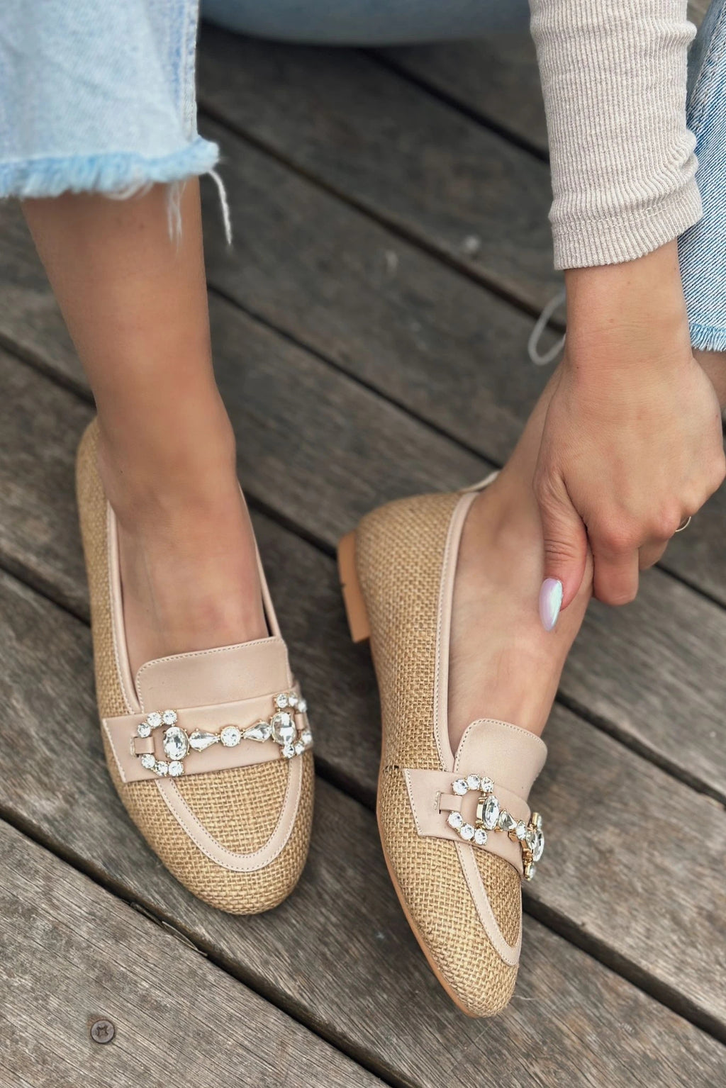 Pore Beige Raffia Stone Detail Women's Loafers