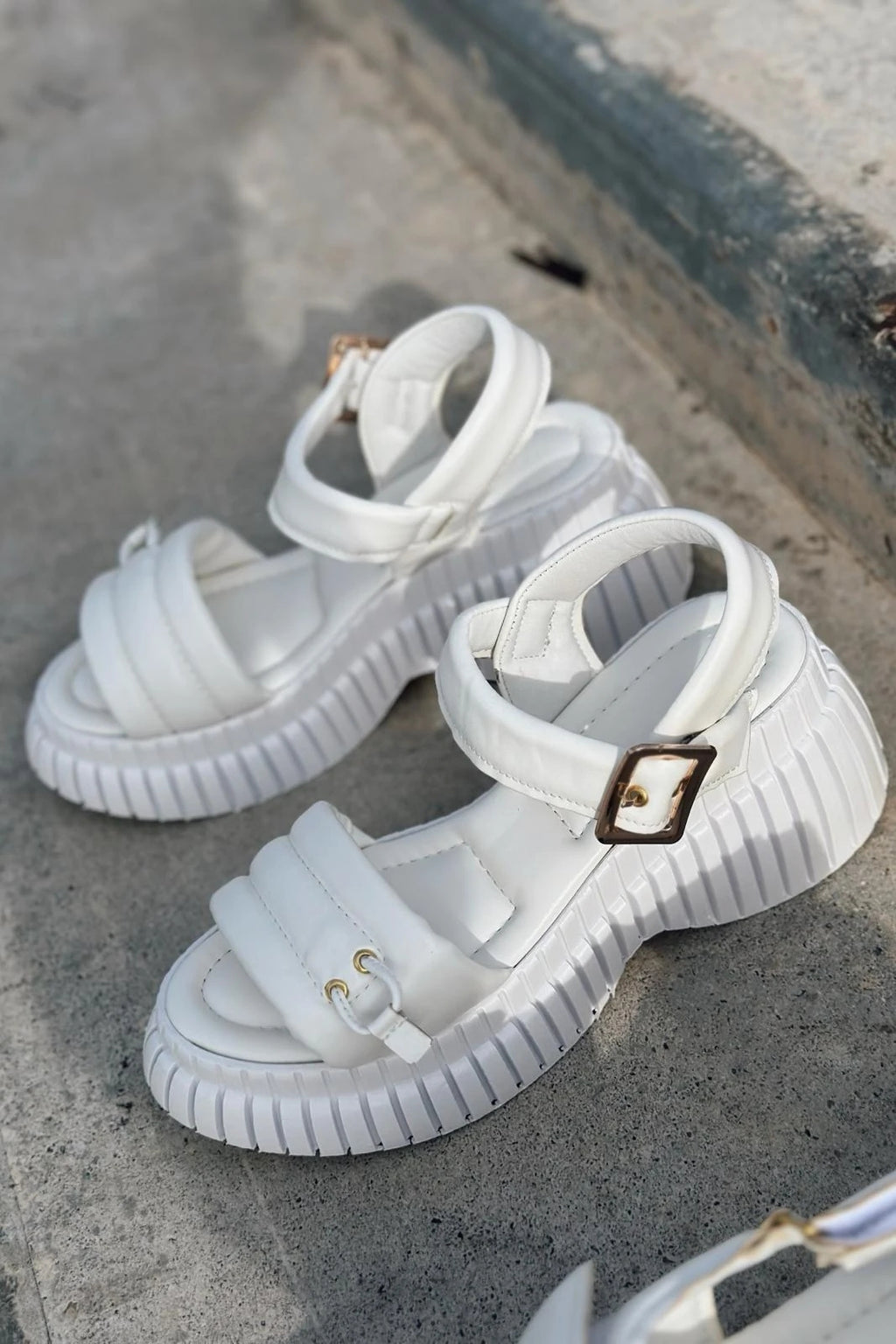 Jonix White Faux Leather Platform Women's Sandals