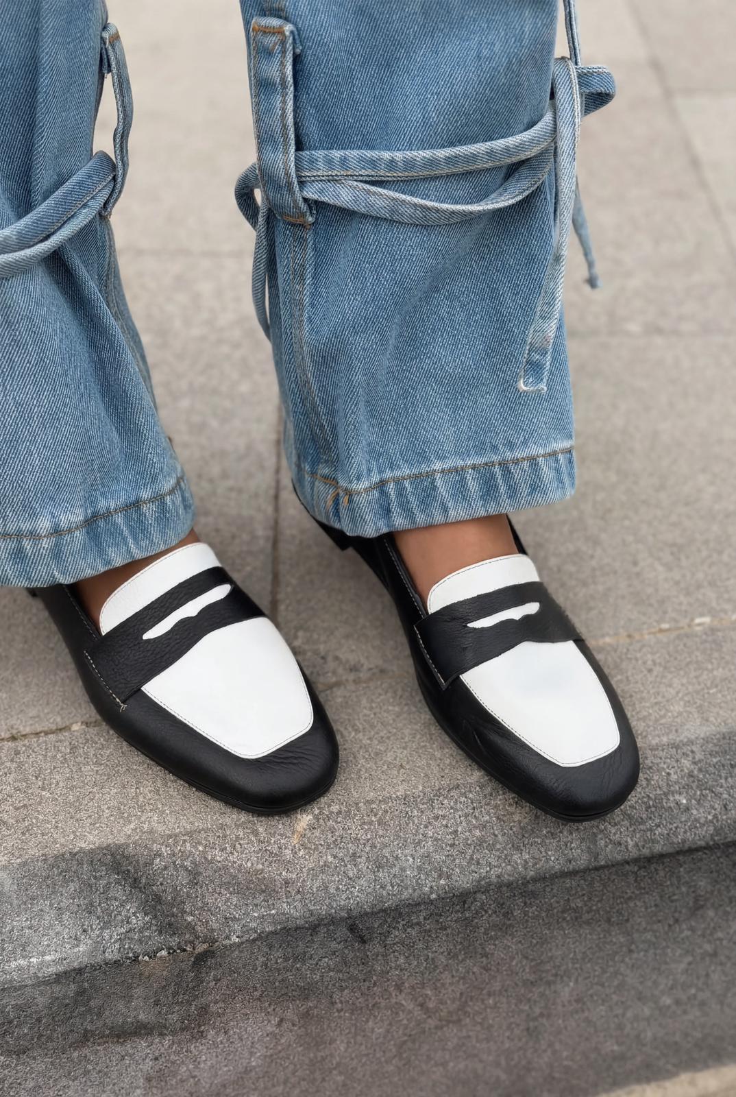 Melniel Black White Genuine Leather Women's Loafers
