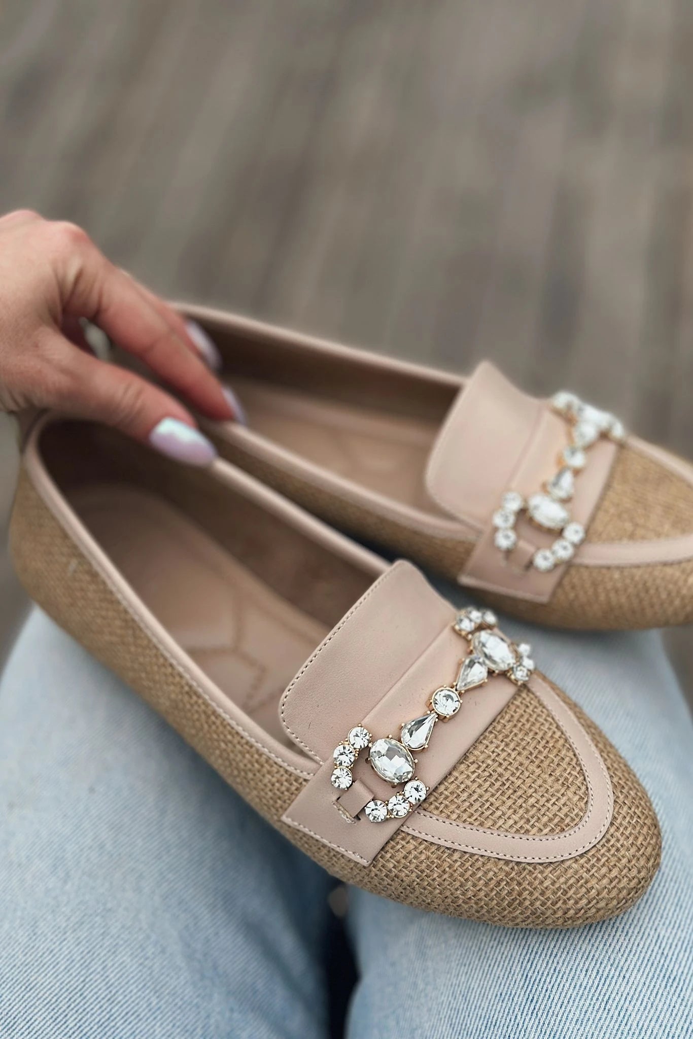 Pore Beige Raffia Stone Detail Women's Loafers