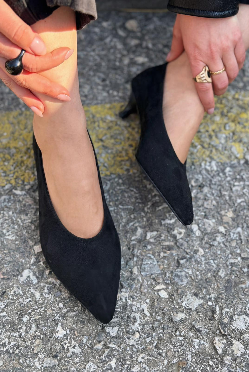 Seranis Black Suede Women's Stilettos