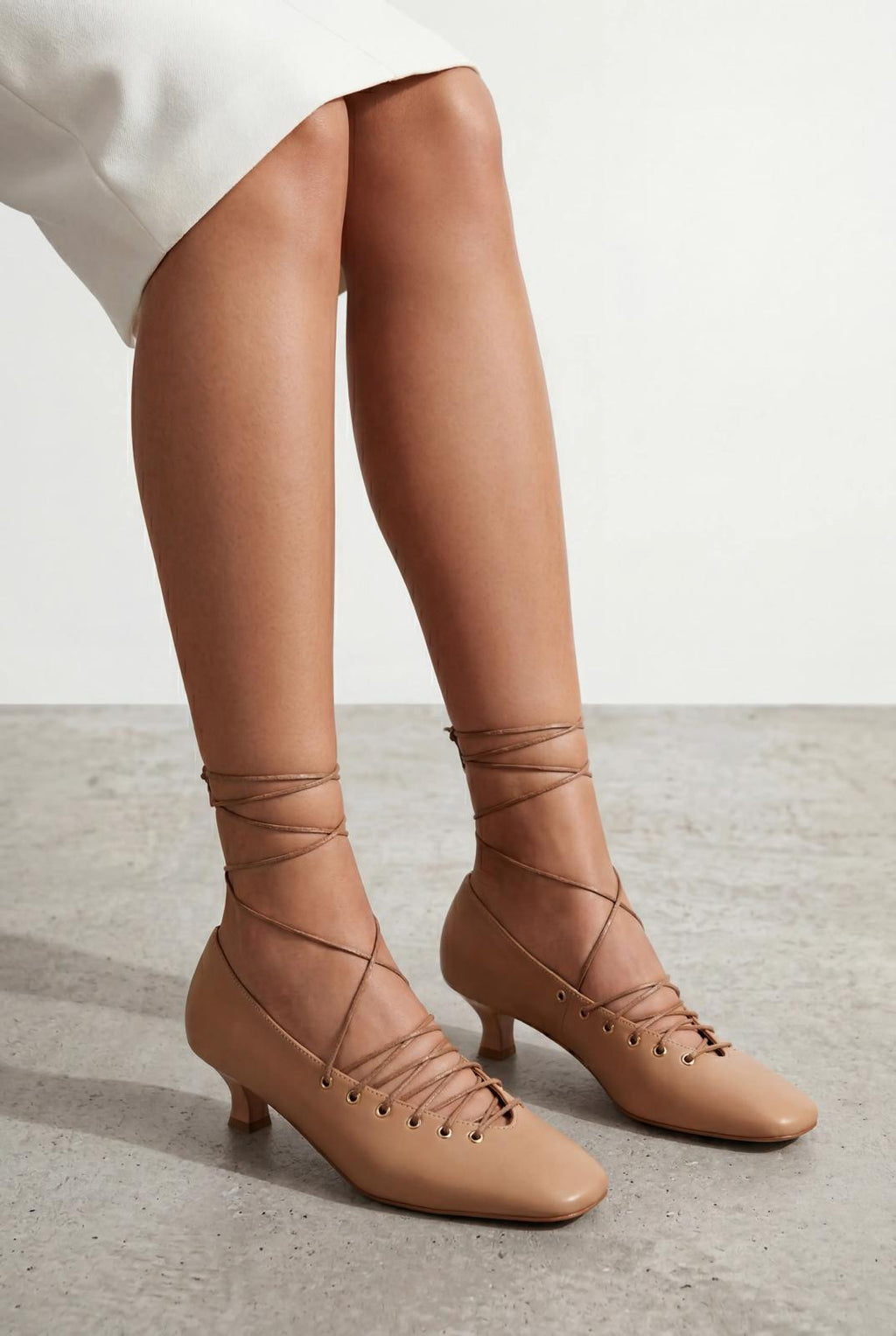 Sernis Nude Faux Leather Women's Pumps