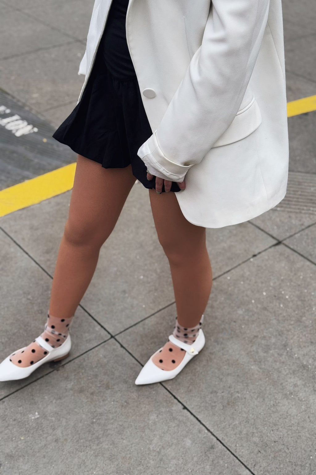 Brano White Faux Leather Women's Pointed Toe Flats