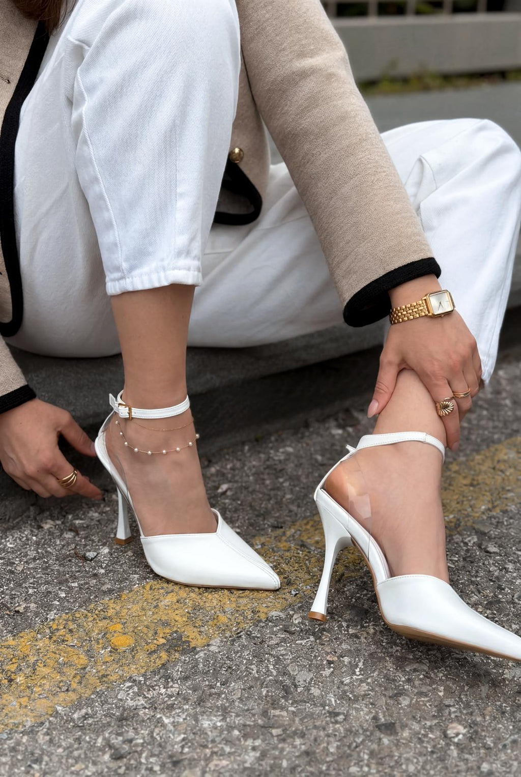 Rovire White Crinkled Patent Faux Leather Women's Stilettos