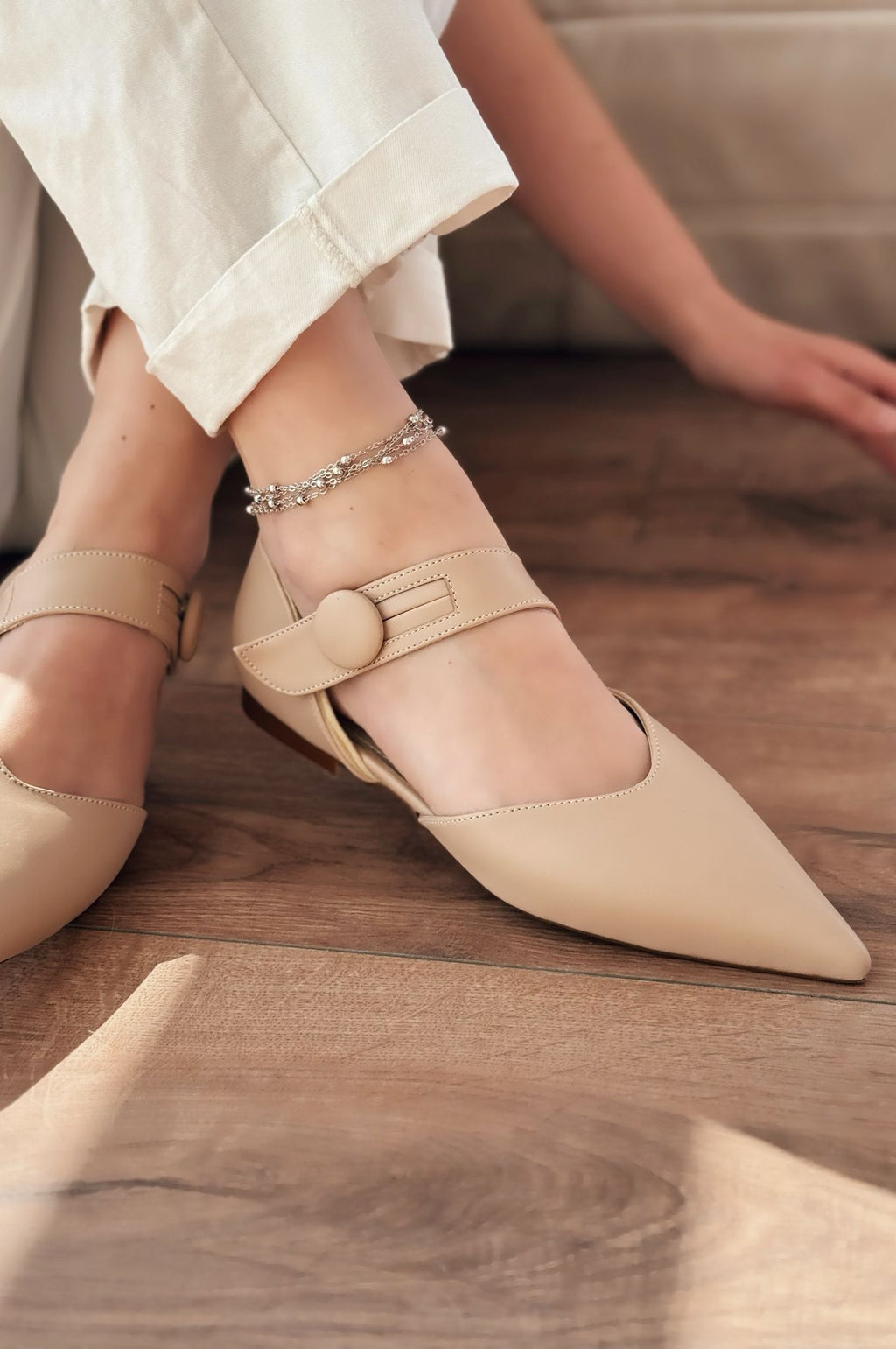 Peronsa Nude Faux Leather Button Detail Women's Flats