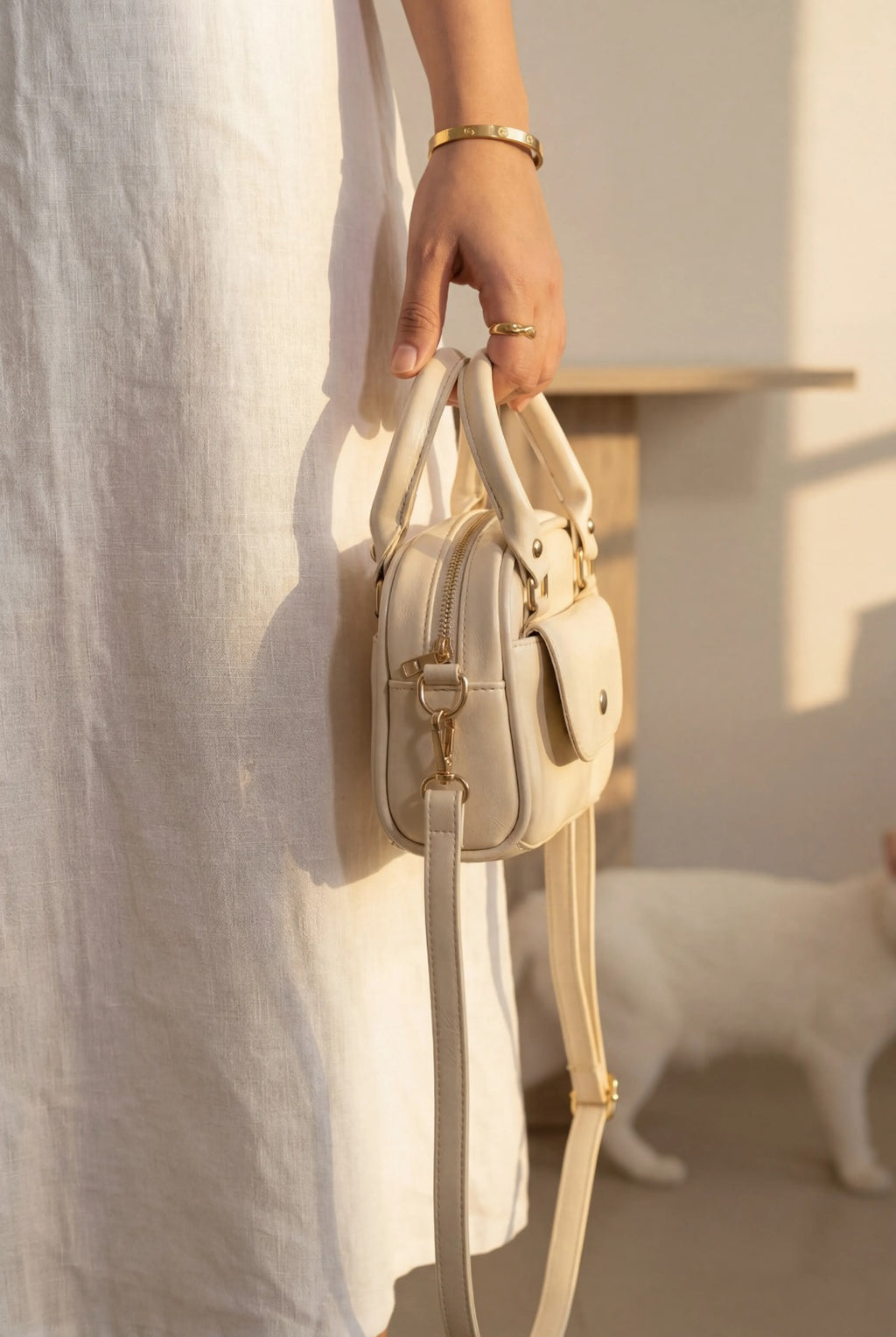 Arlune Beige Women's Handbag