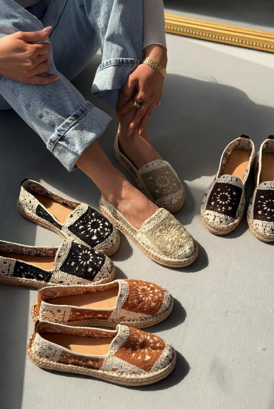 Linera Black Women's Espadrille Loafers