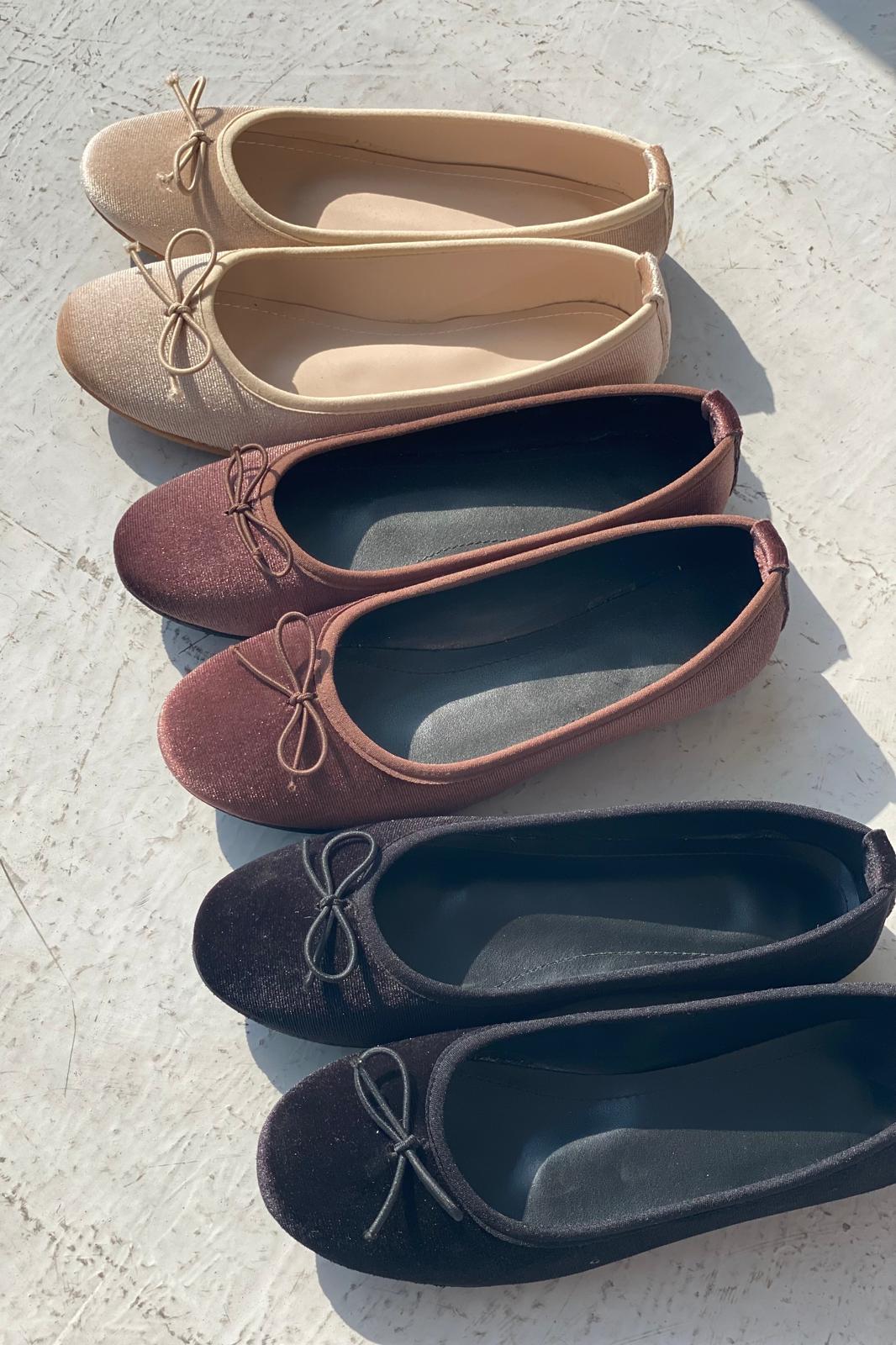 Lante Black Velvet Women's Mary Jane Flats