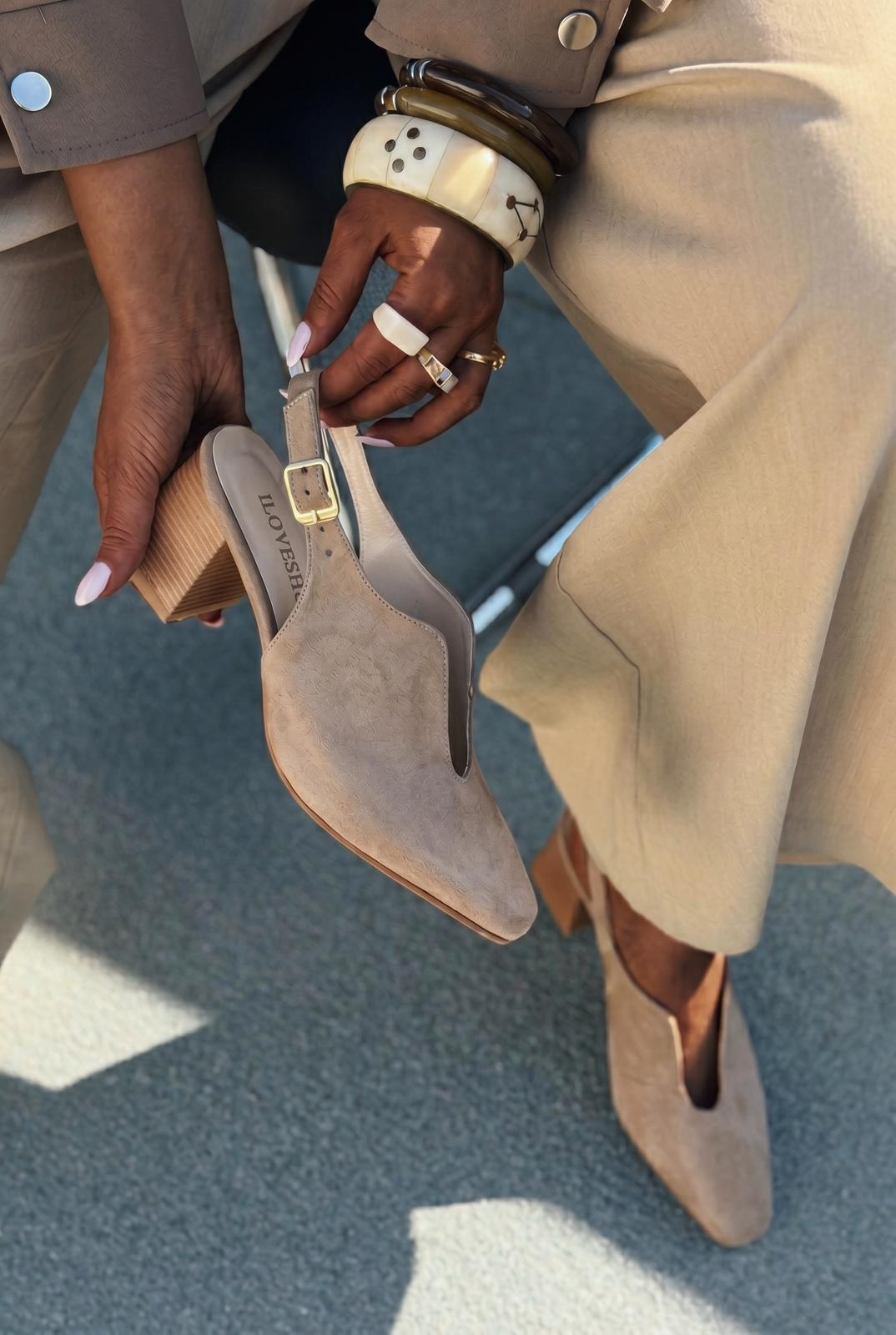 Pelora Taupe Suede Women's Pumps