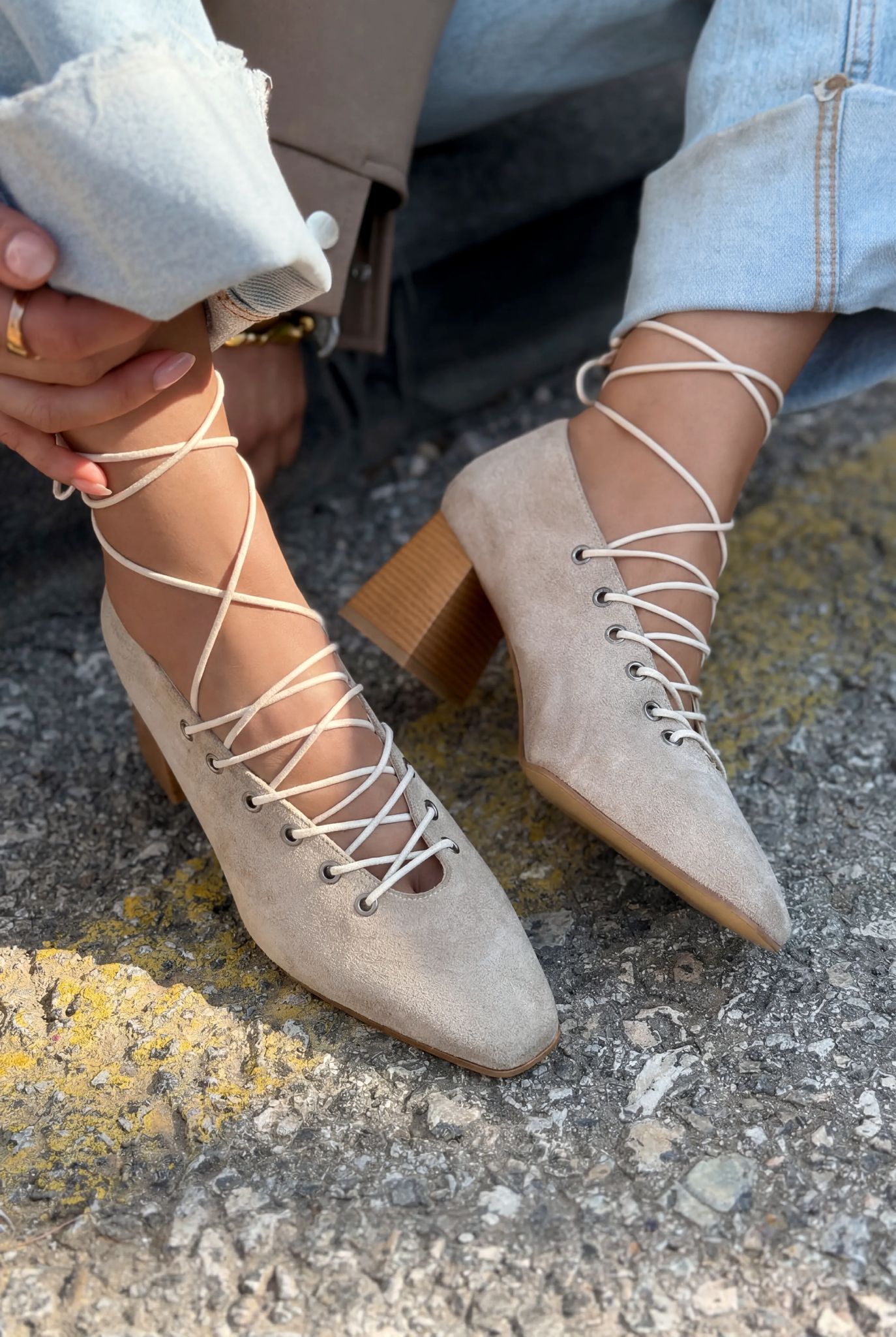 Temora Beige Suede Women's Pumps