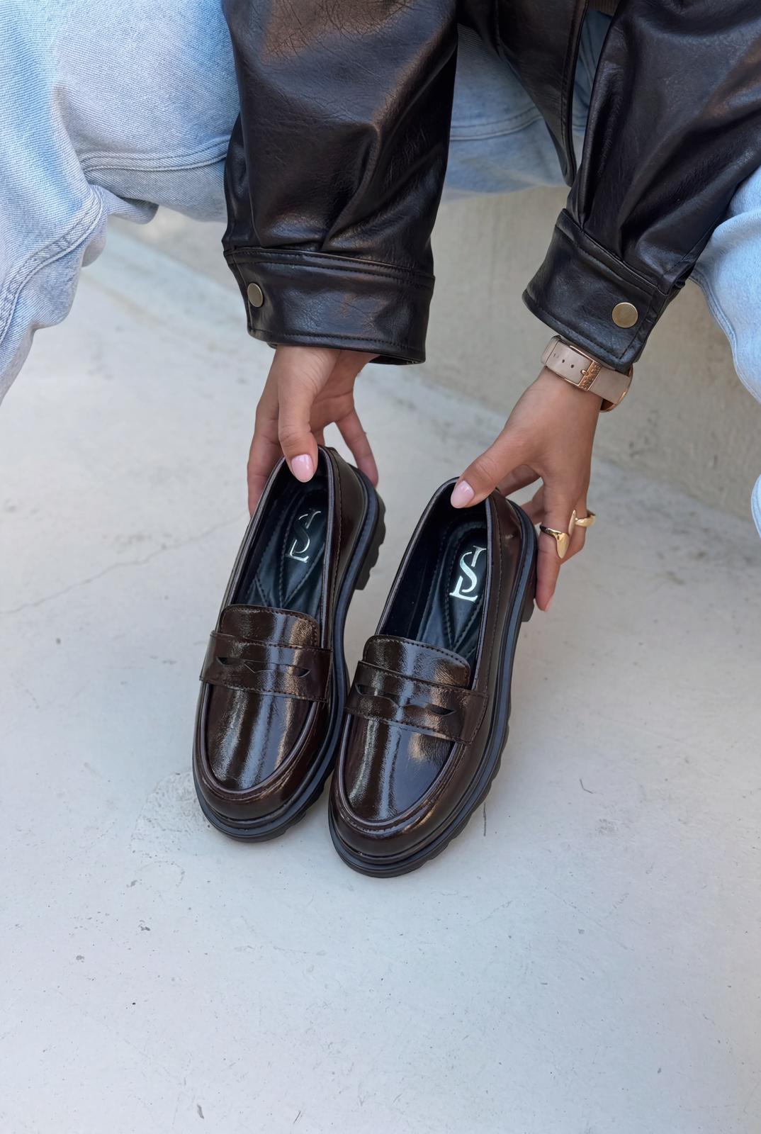 Kastrel Dark Brown Crinkle Patent Faux Leather Women's Loafers