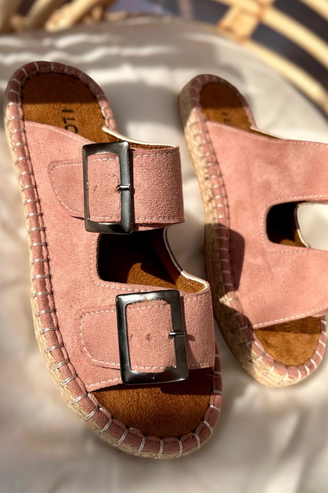 Paxseh Powder Pink Suede Buckle Detail Women's Slides